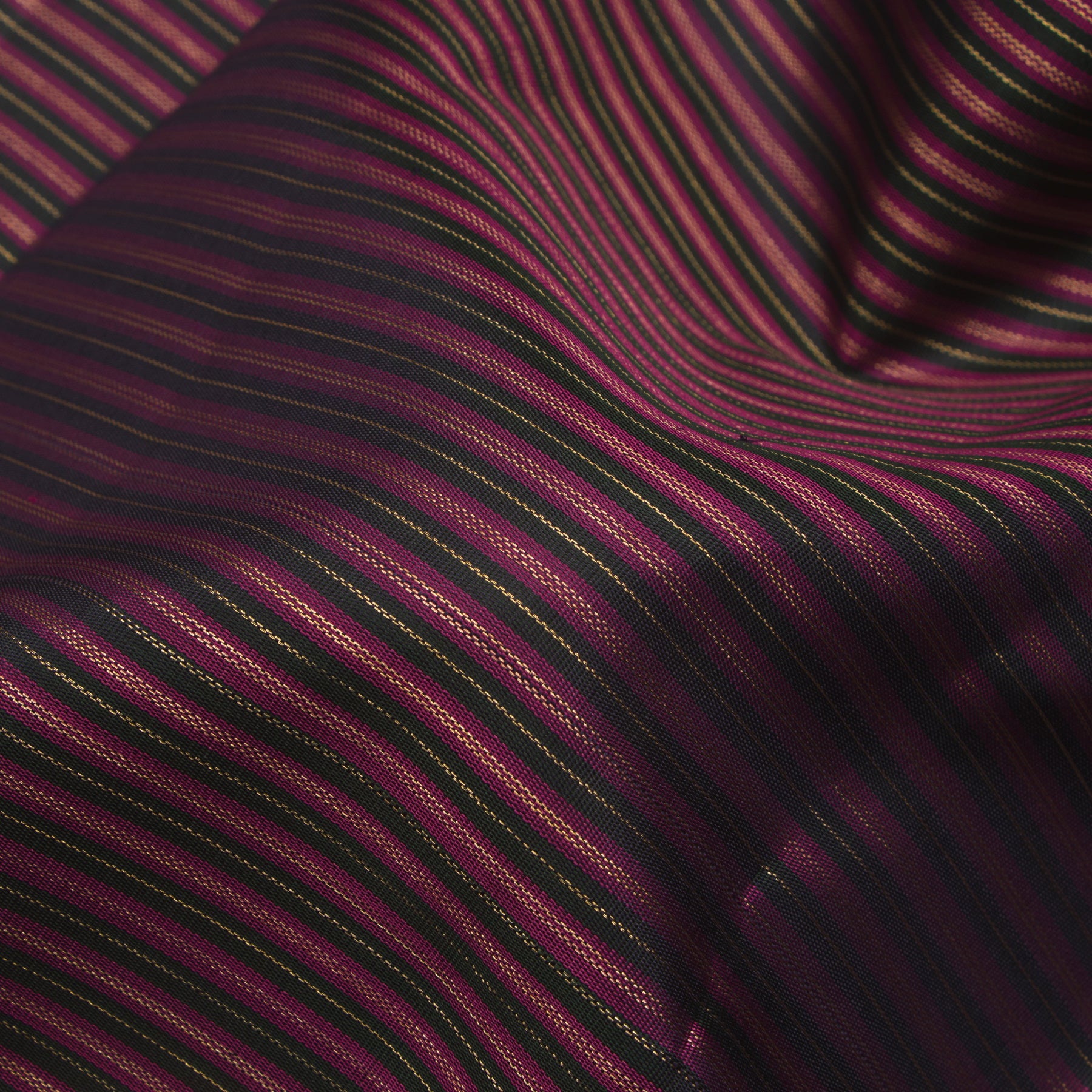 Kanakavalli Kanjivaram Silk Sari 25-041-HS001-04152 - Fabric View