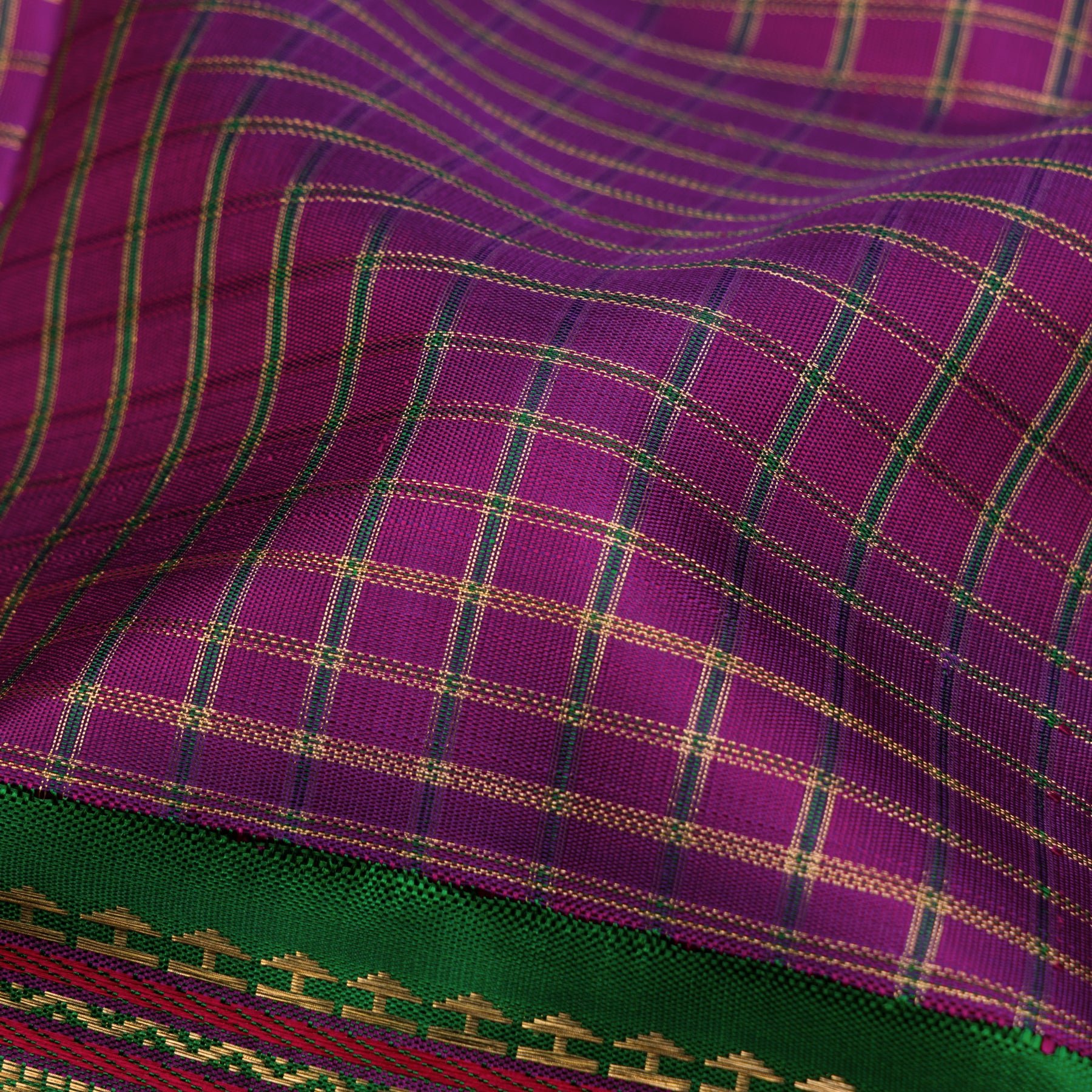 Kanakavalli Kanjivaram Silk Sari 25-041-HS001-04922 - Fabric View