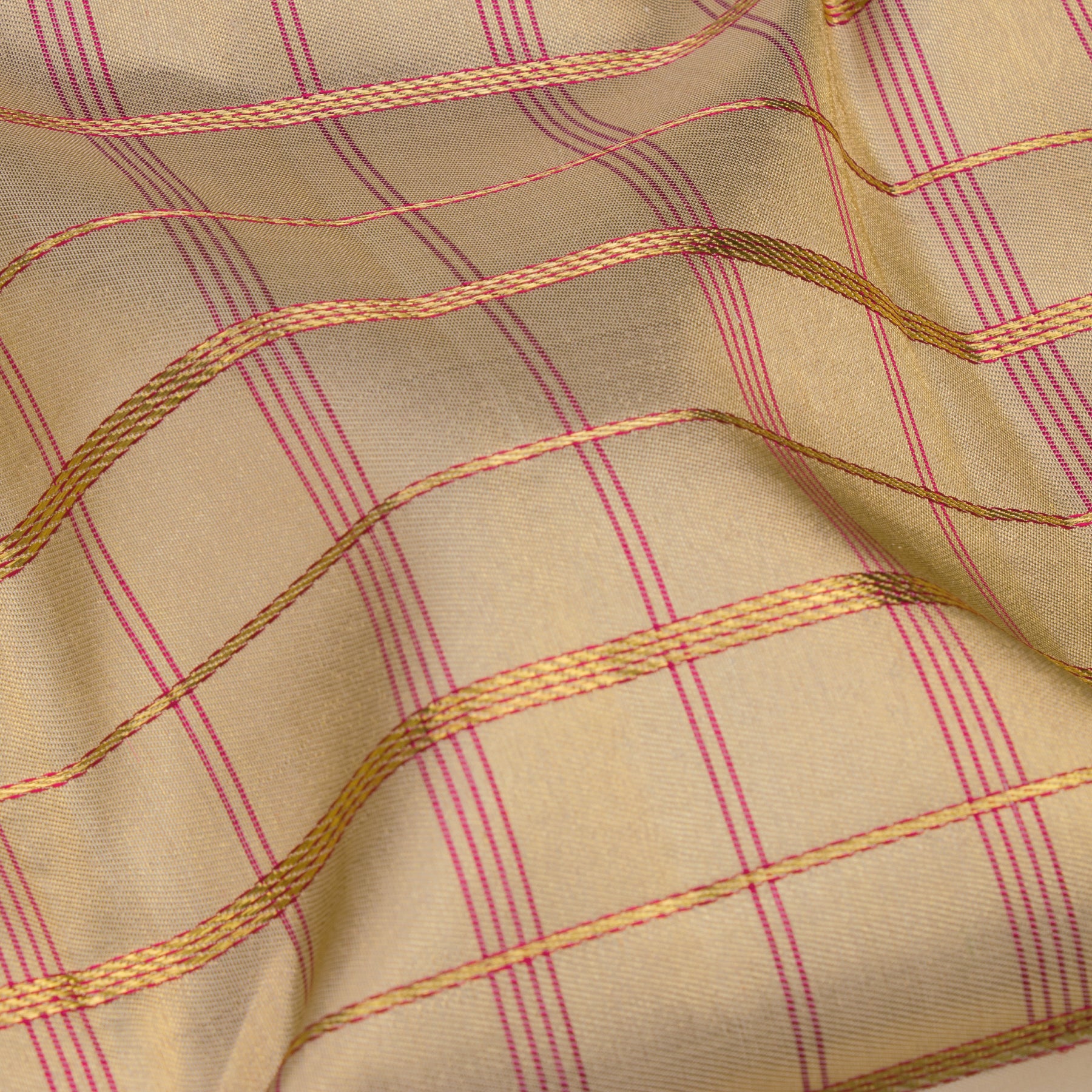 Kanakavalli Kanjivaram Silk Sari 25-041-HS001-10836 - Fabric View