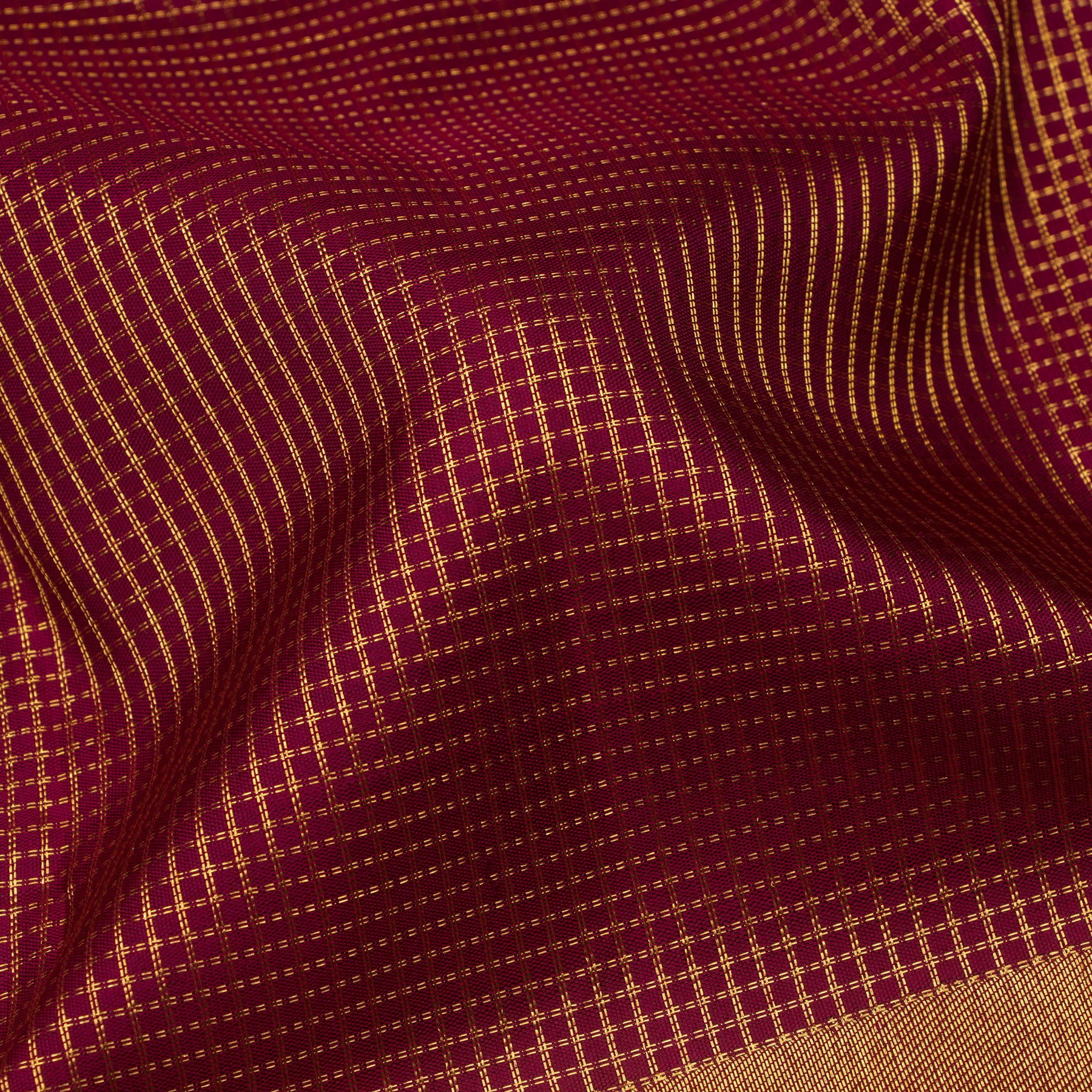 Kanakavalli Kanjivaram Silk Sari 25-100-HS001-05904 - Fabric View