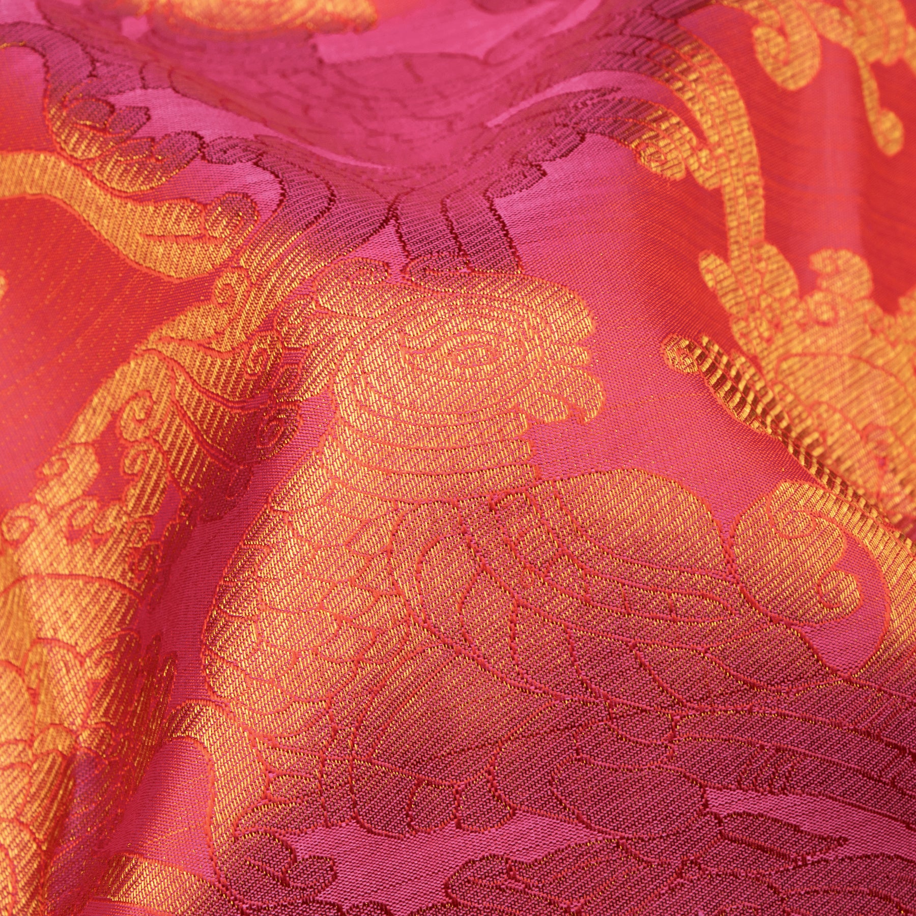 Kanakavalli Kanjivaram Silk Sari 25-100-HS001-07882 - Fabric View