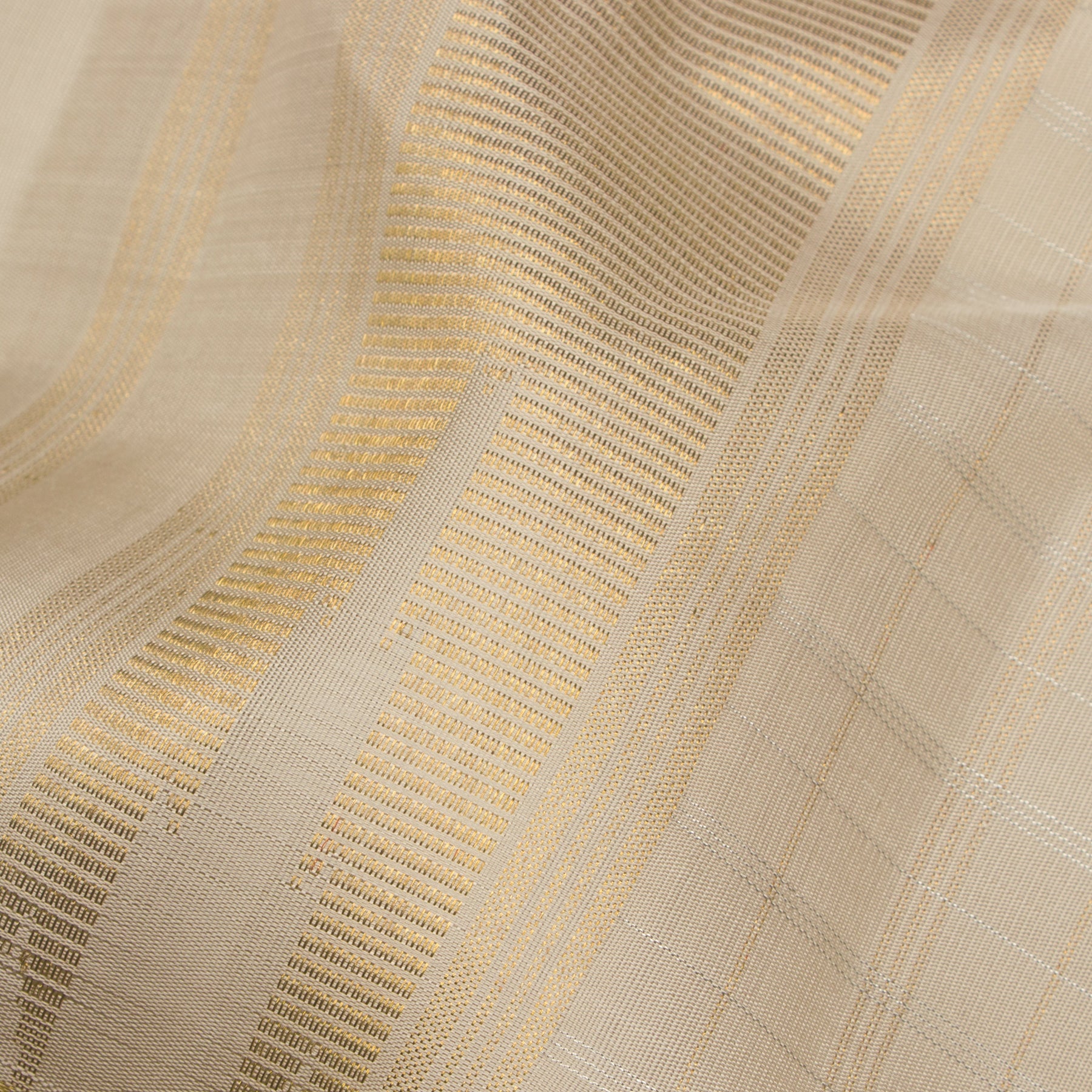 Kanakavalli Kanjivaram Silk Angavastram CO-ORD 25-109-AF001-03530 - Fabric View