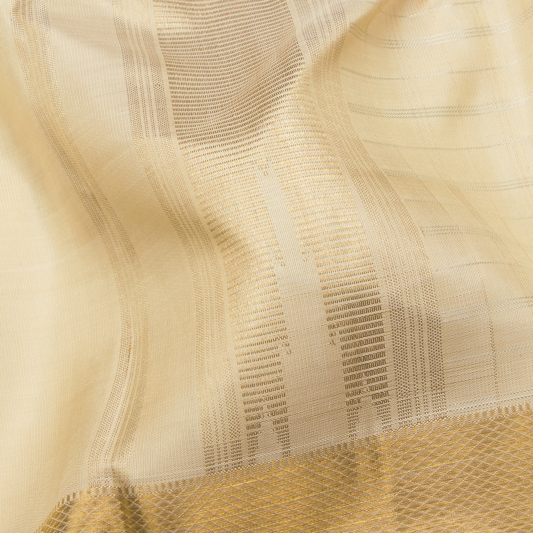 Kanakavalli Kanjivaram Silk Angavastram CO-ORD 25-109-AF001-04951 - Fabric View