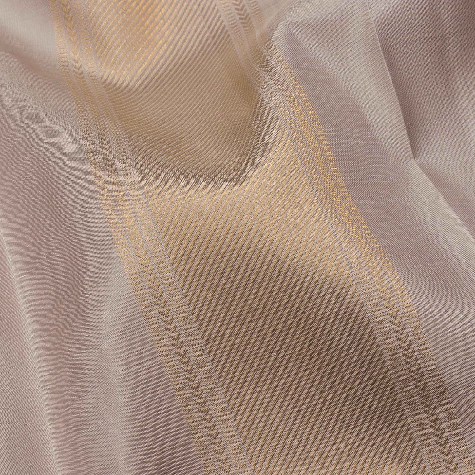 Kanakavalli Kanjivaram Silk Angavastram CO-ORD 25-109-AF001-05431 - Detailed Fabric View