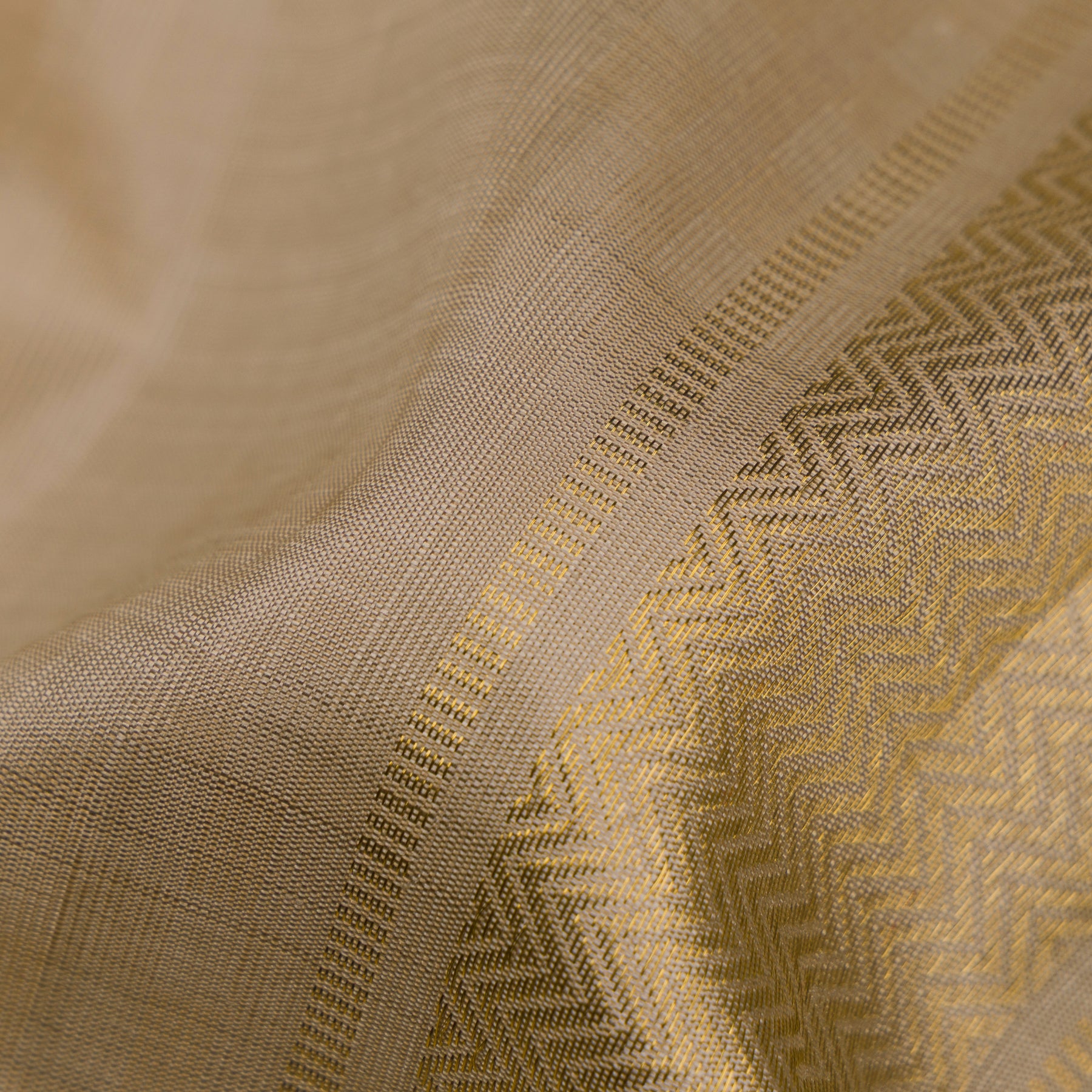 Kanakavalli Kanjivaram Silk Angavastram CO-ORD 25-109-AF001-05921 - Detailed Fabric View