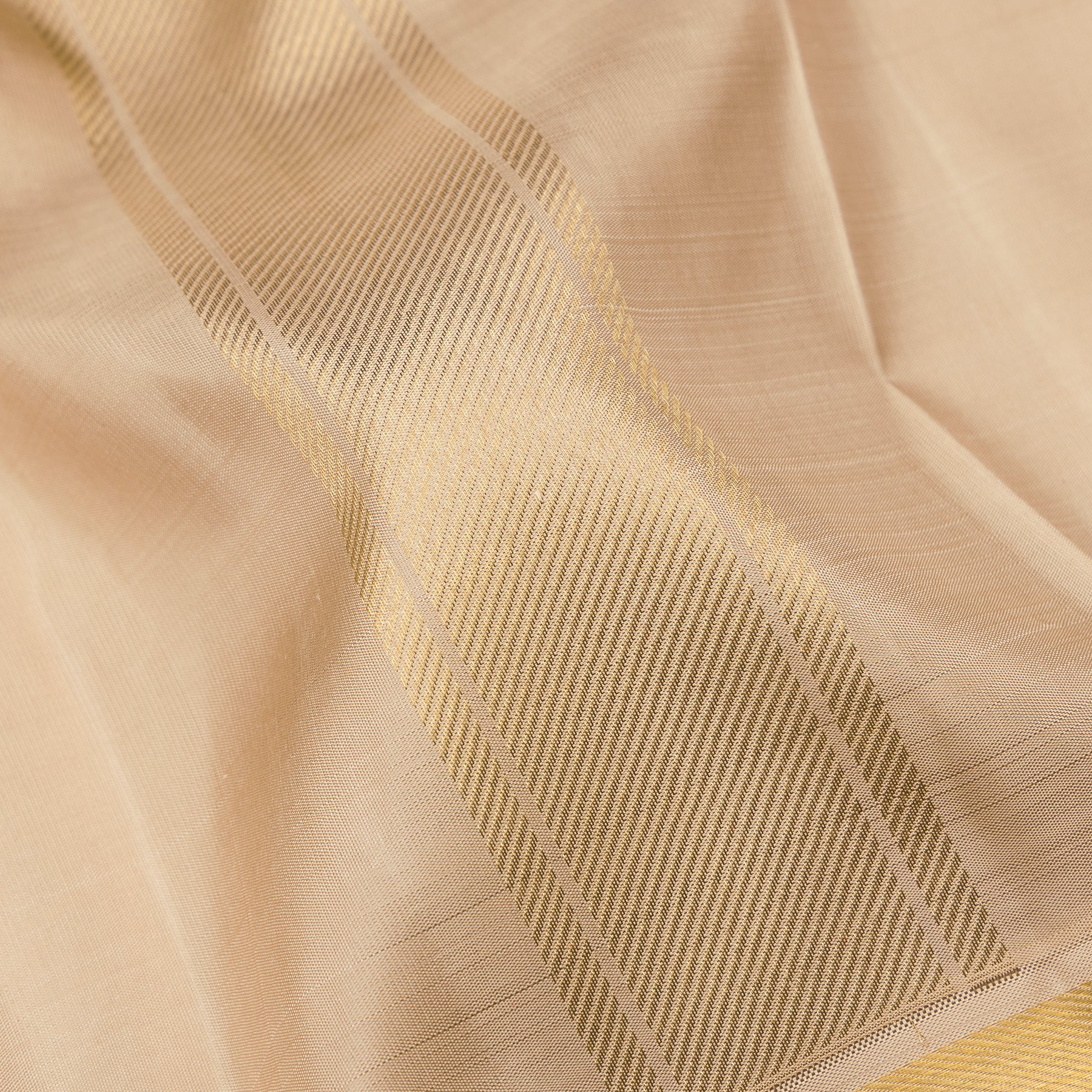 Kanakavalli Kanjivaram Silk Angavastram CO-ORD 25-109-AF001-07087 - Detailed Fabric View