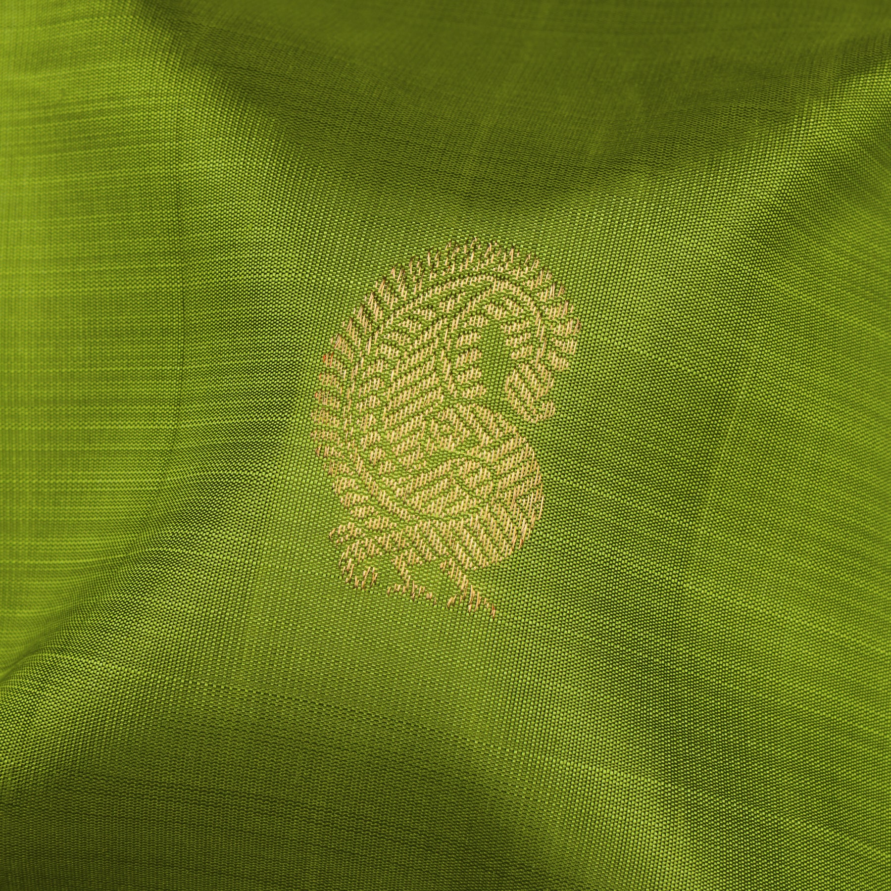 Kanakavalli Kanjivaram Silk Sari 25-109-HS001-09626 - Fabric View