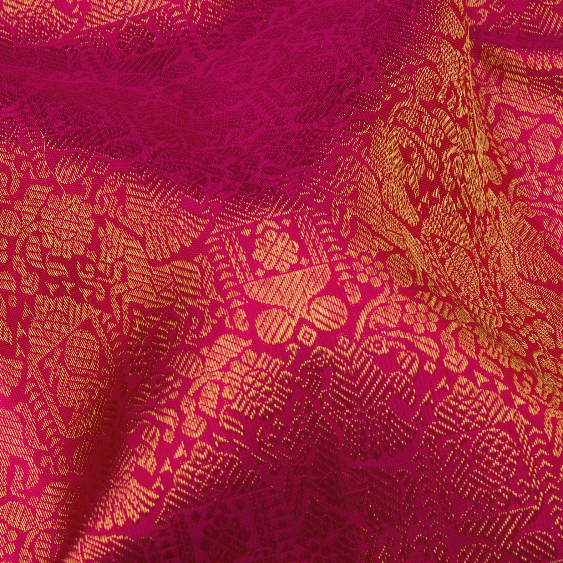 Kanakavalli Kanjivaram Silk Sari 25-109-HS001-09745 - Fabric View