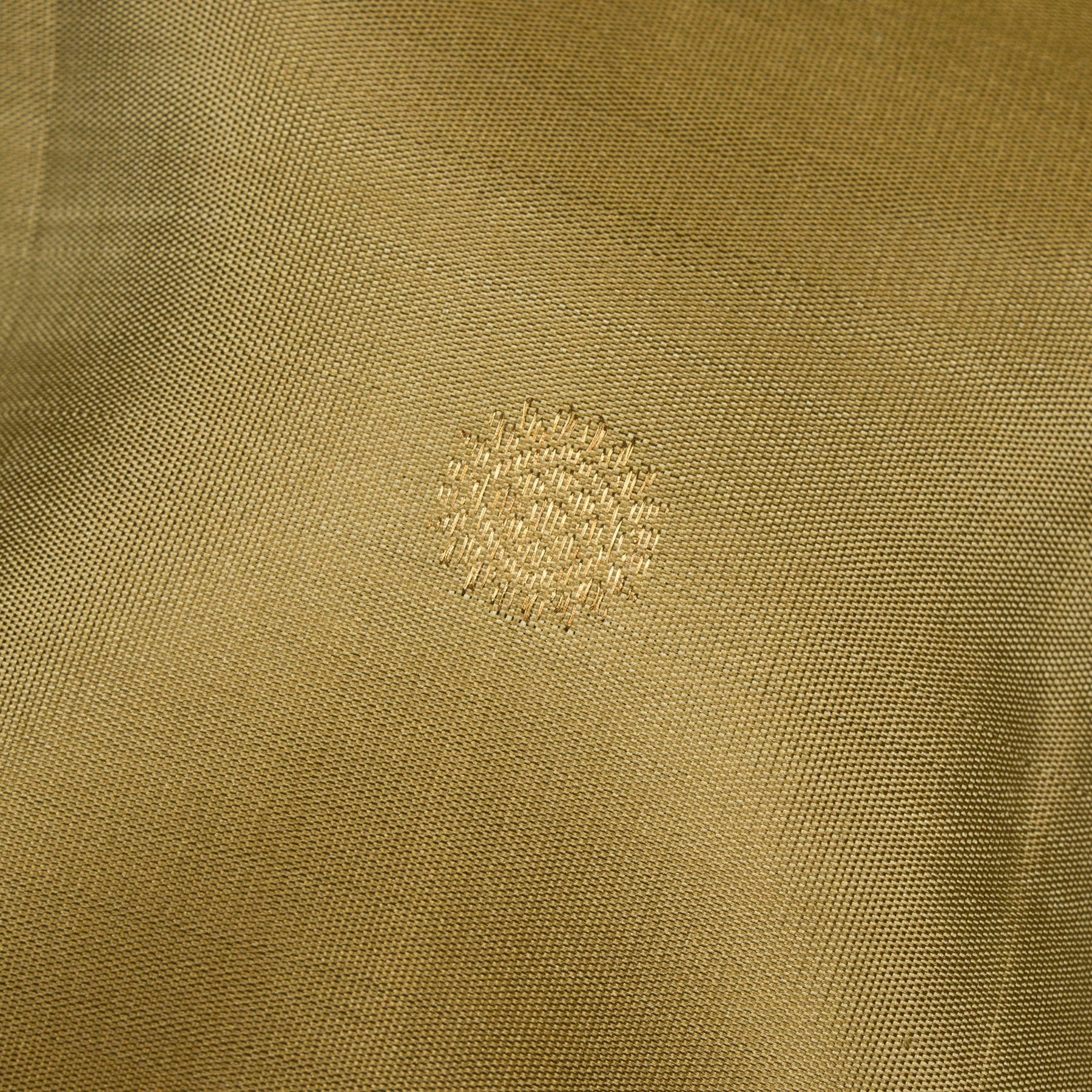 Kanakavalli Kanjivaram Silk Sari 25-109-HS001-09793 - Fabric View