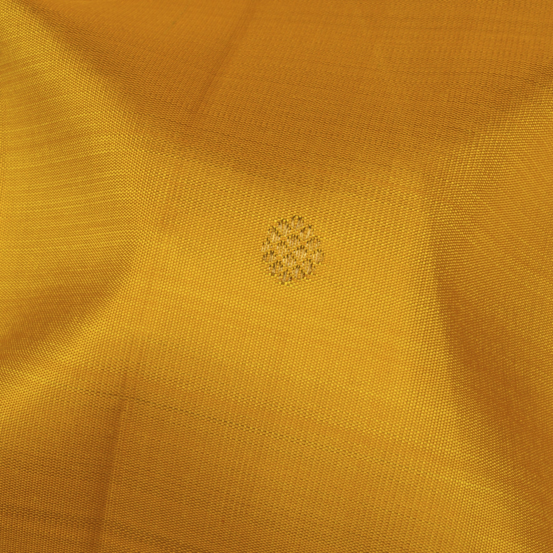 Kanakavalli Kanjivaram Silk Sari 25-109-HS001-09798 - Fabric View