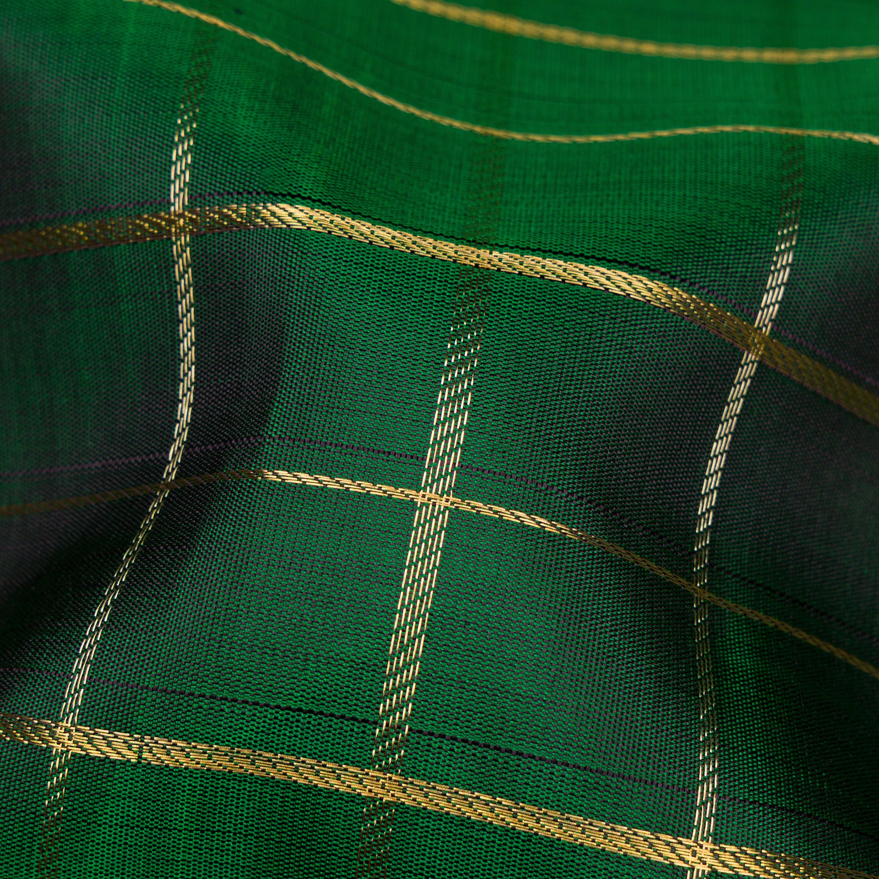 Kanakavalli Kanjivaram Silk Sari 25-109-HS001-09802 - Fabric View