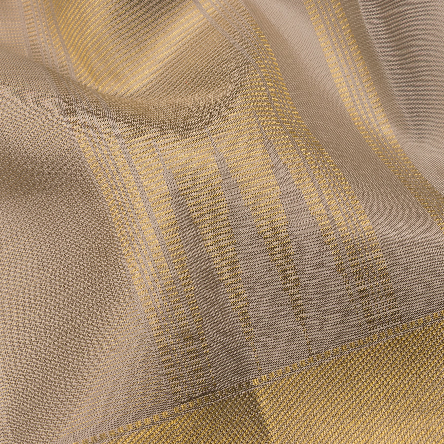 Kanakavalli Kanjivaram Silk Angavastram CO-ORD 25-110-AF001-02965 - Detailed Fabric View