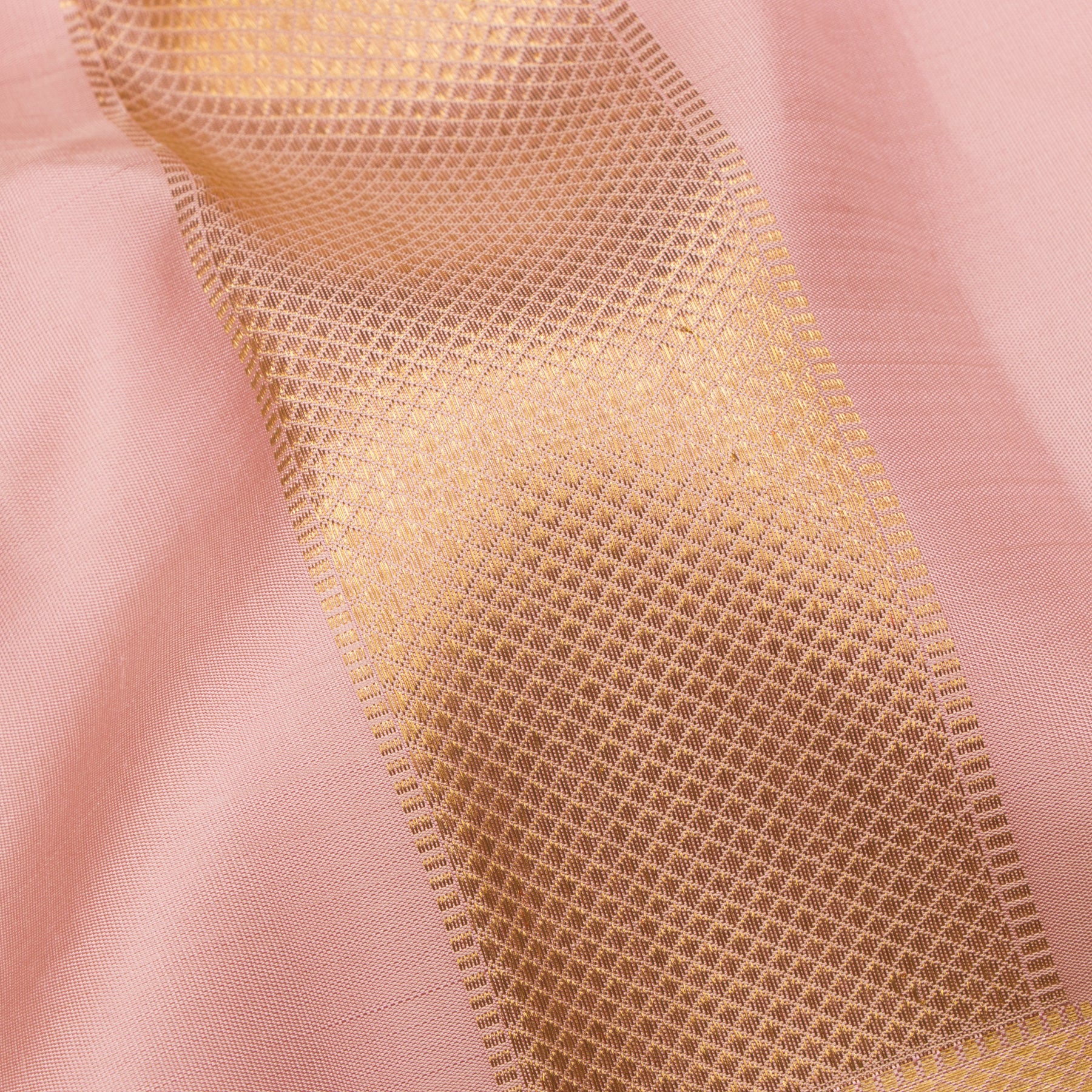 Kanakavalli Kanjivaram Silk Angavastram CO-ORD 25-110-AF001-03288 - Detailed Fabric View