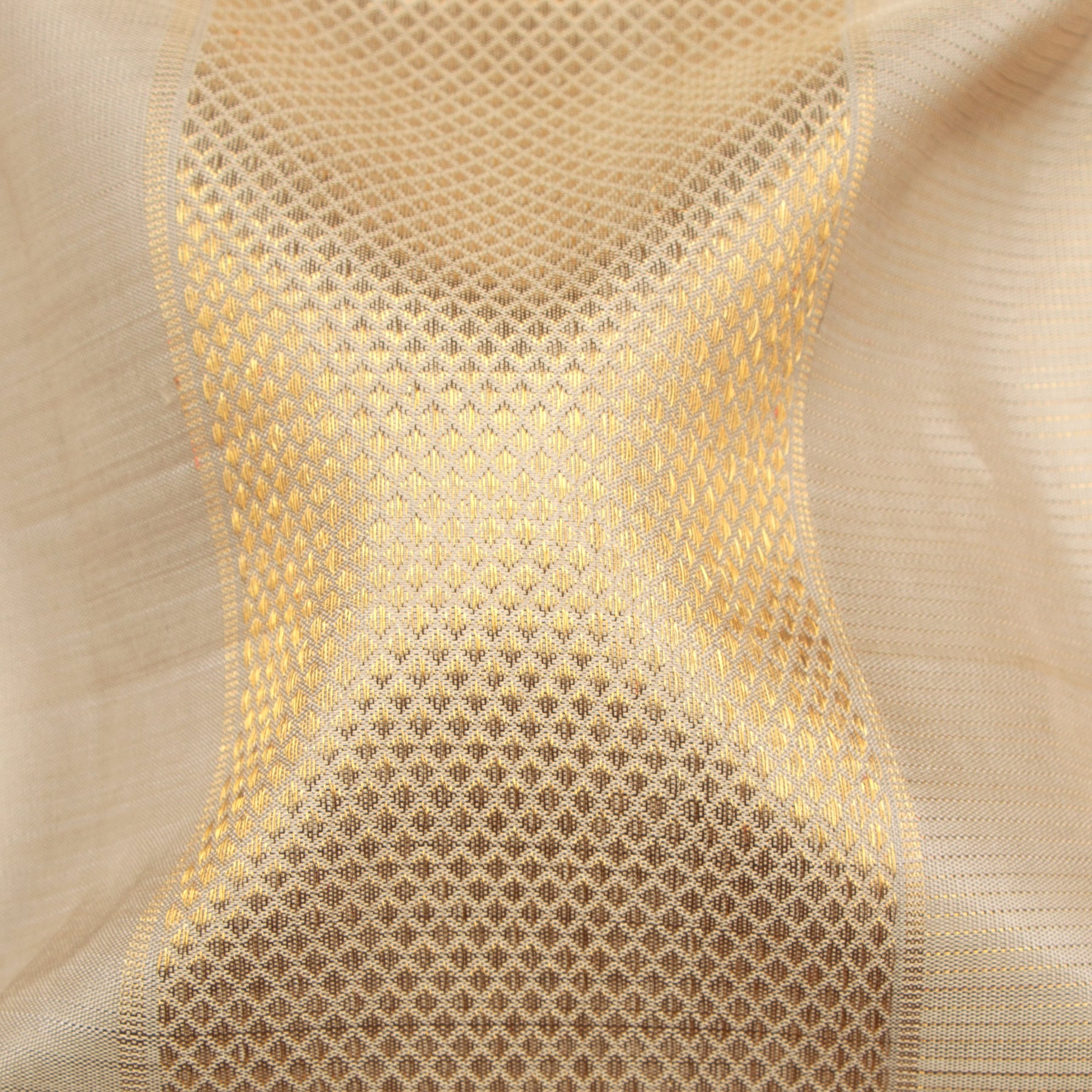 Kanakavalli Kanjivaram Silk Angavastram CO-ORD 25-110-AF001-08208 - Detailed Fabric View