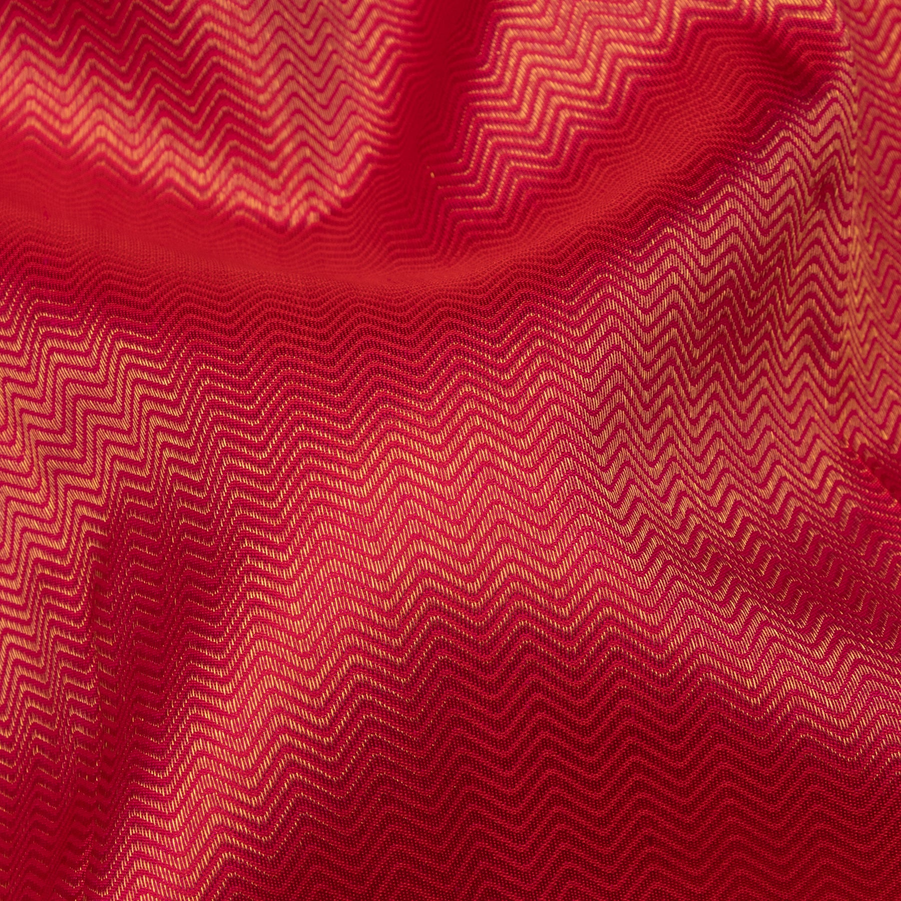 Kanakavalli Kanjivaram Silk Sari 25-110-HS001-00682 - Fabric View