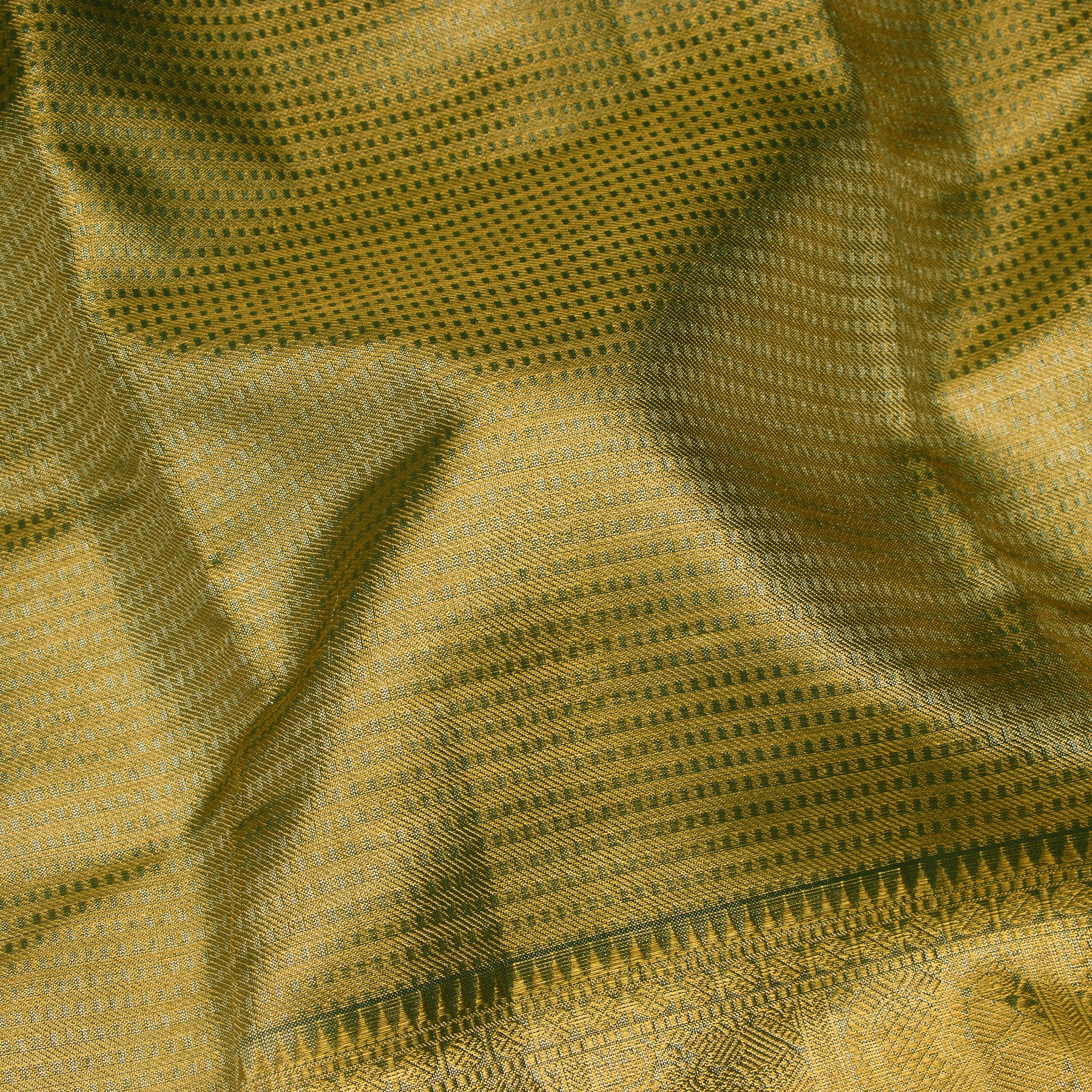 Kanakavalli Kanjivaram Silk Sari 25-110-HS001-00721