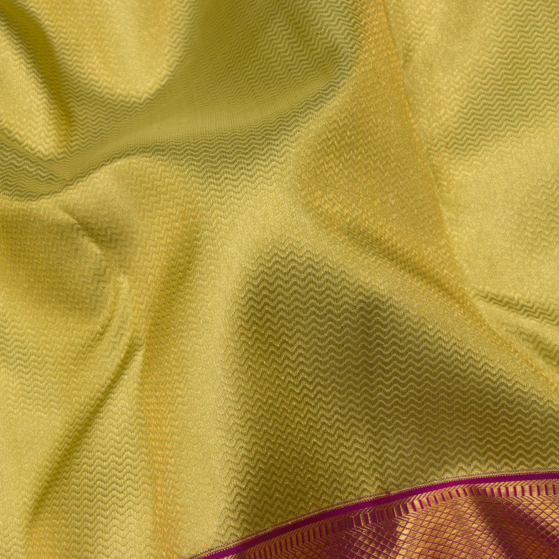 Kanakavalli Kanjivaram Silk Sari 25-110-HS001-00734 - Fabric View