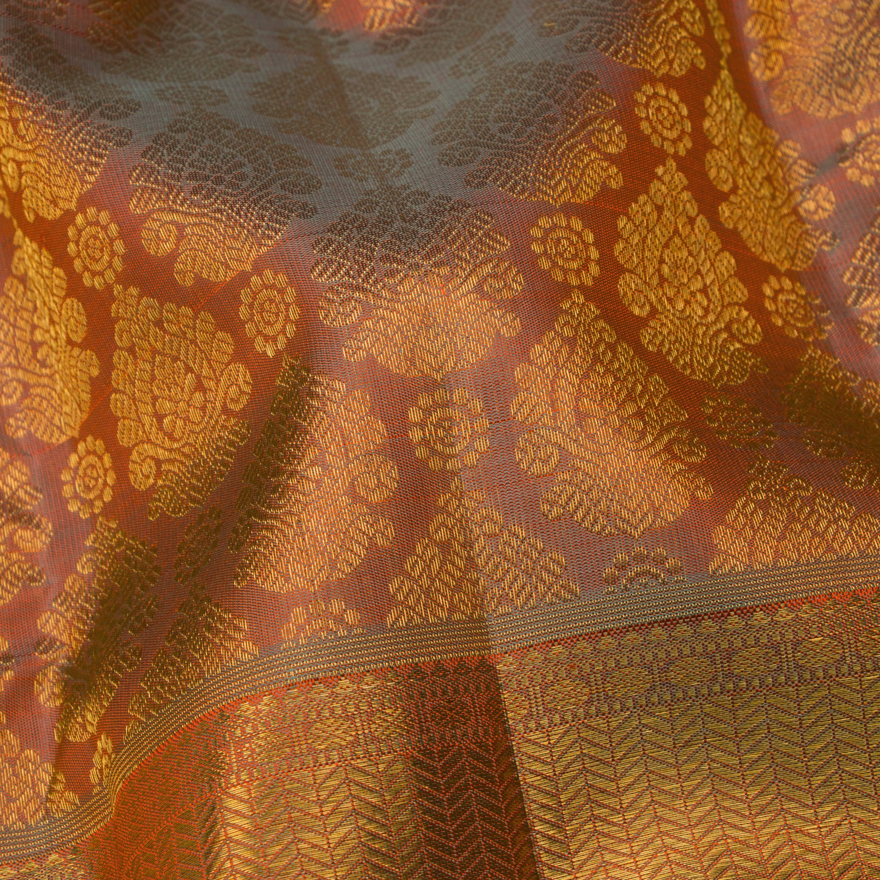 Kanakavalli Kanjivaram Silk Sari 25-110-HS001-00747 - Fabric View