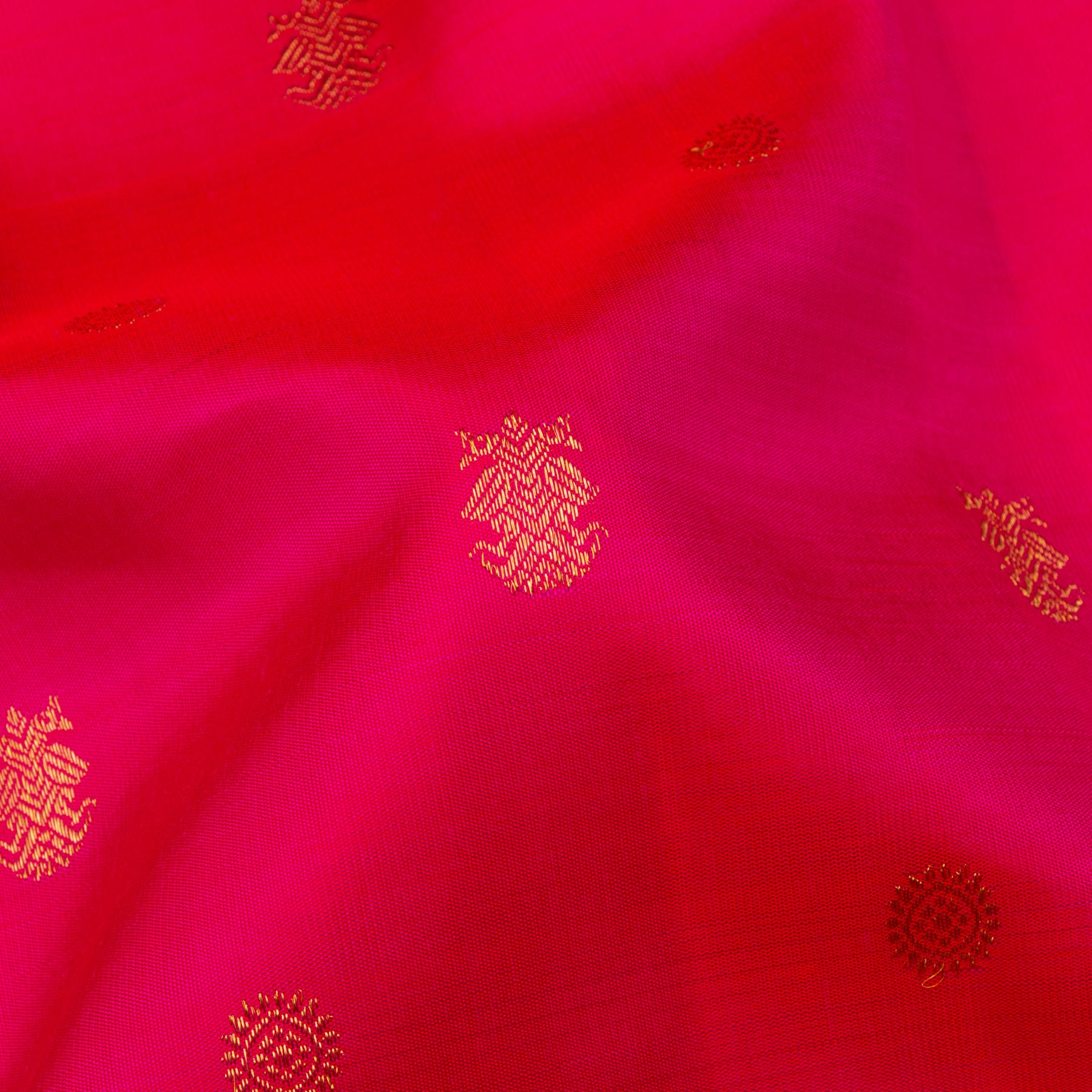 Kanakavalli Kanjivaram Silk Sari 25-110-HS001-00824 - Fabric View