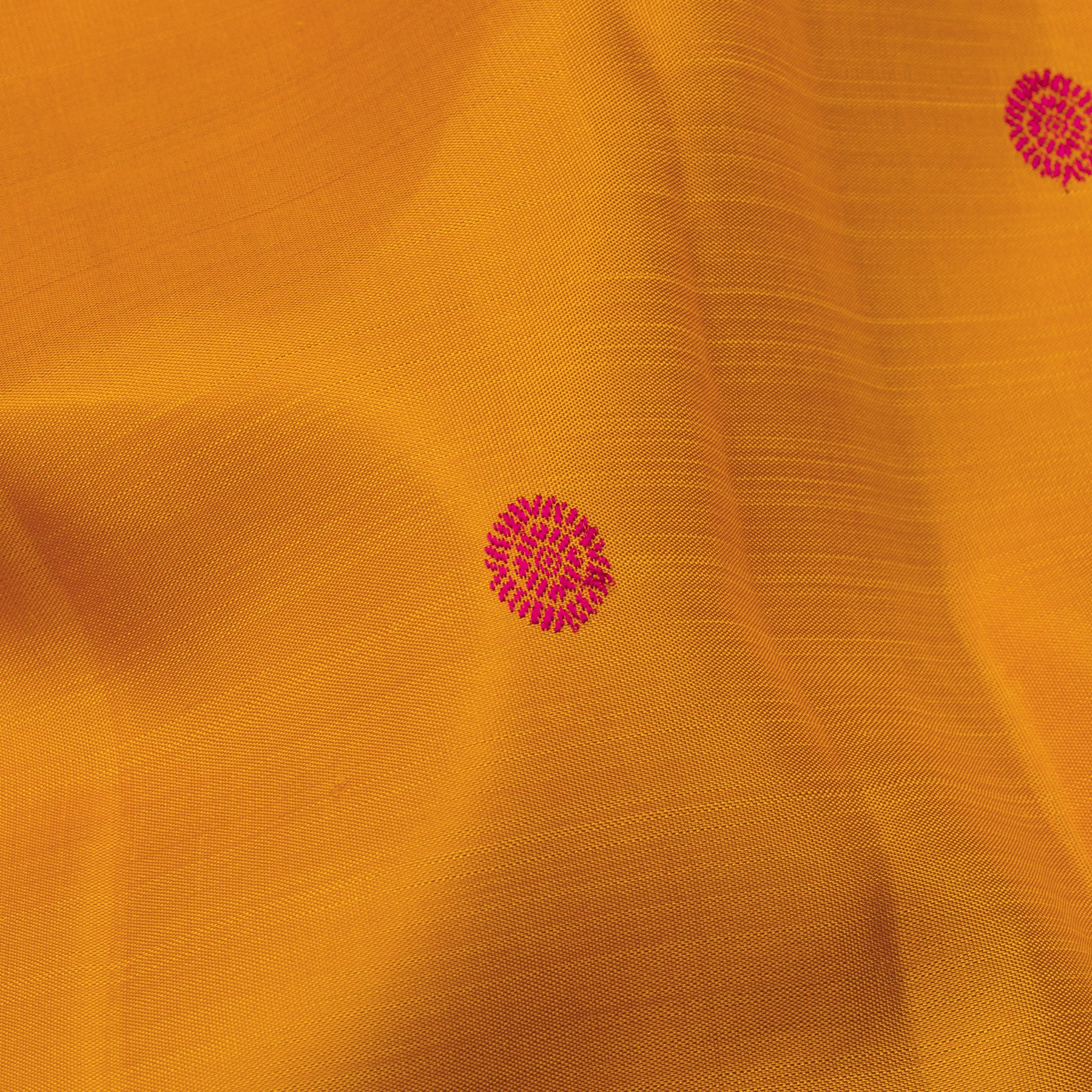 Kanakavalli Kanjivaram Silk Sari 25-110-HS001-00842 - Fabric View