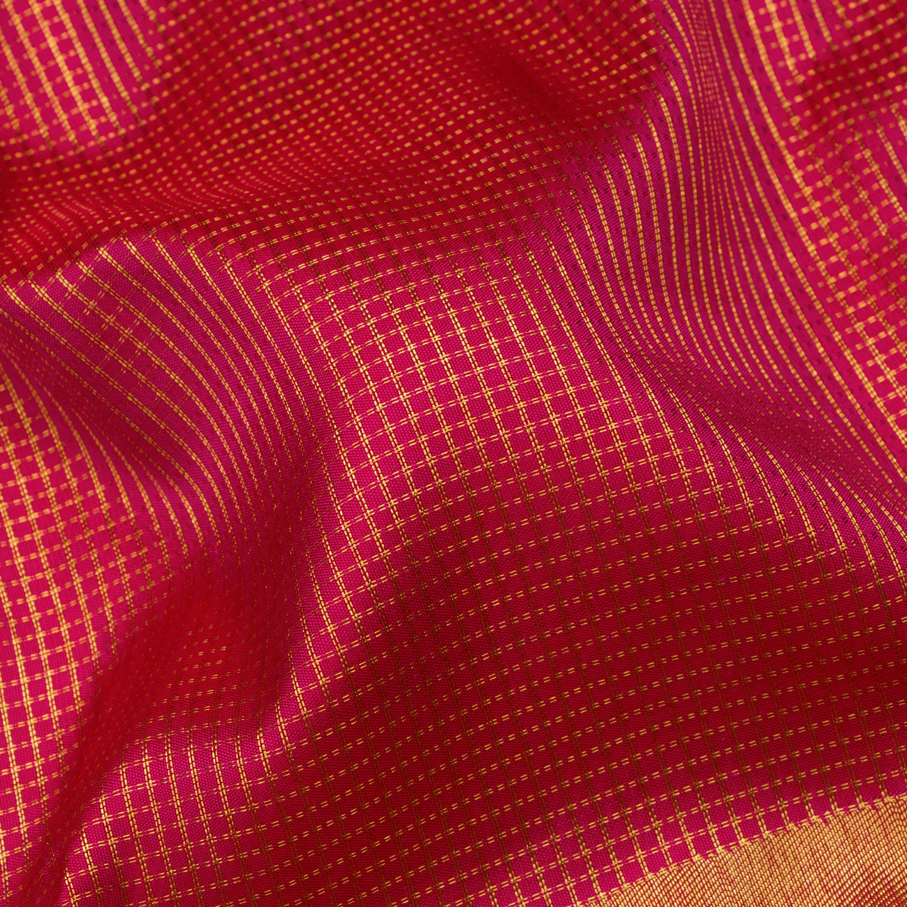 Kanakavalli Kanjivaram Silk Sari 25-100-HS001-01317 - Fabric View