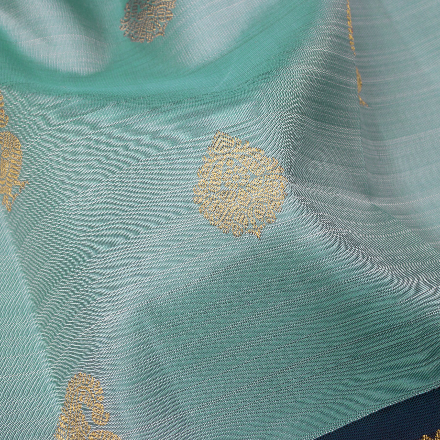Kanakavalli Kanjivaram Silk Sari 25-110-HS001-02049 - Fabric View