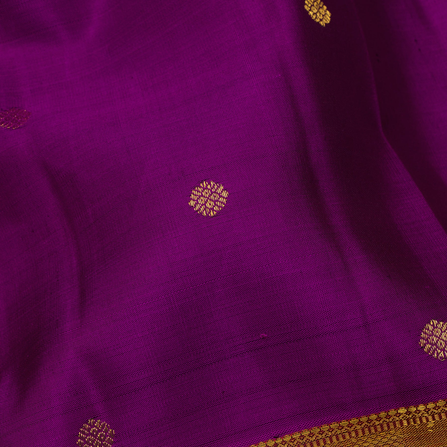 Kanakavalli Kanjivaram Silk Sari 25-110-HS001-02077 - Fabric View