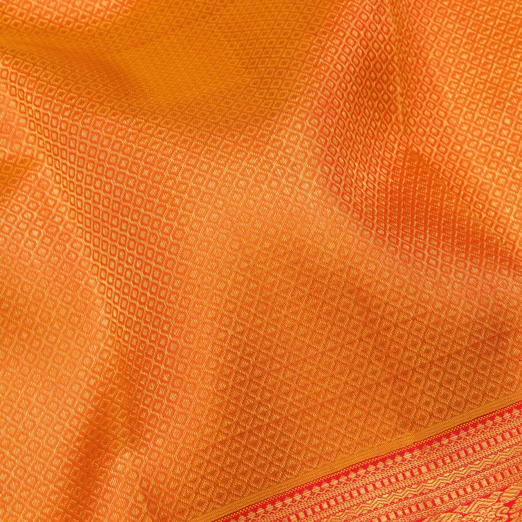Kanakavalli Kanjivaram Silk Sari 25-110-HS001-02374 - Fabric View