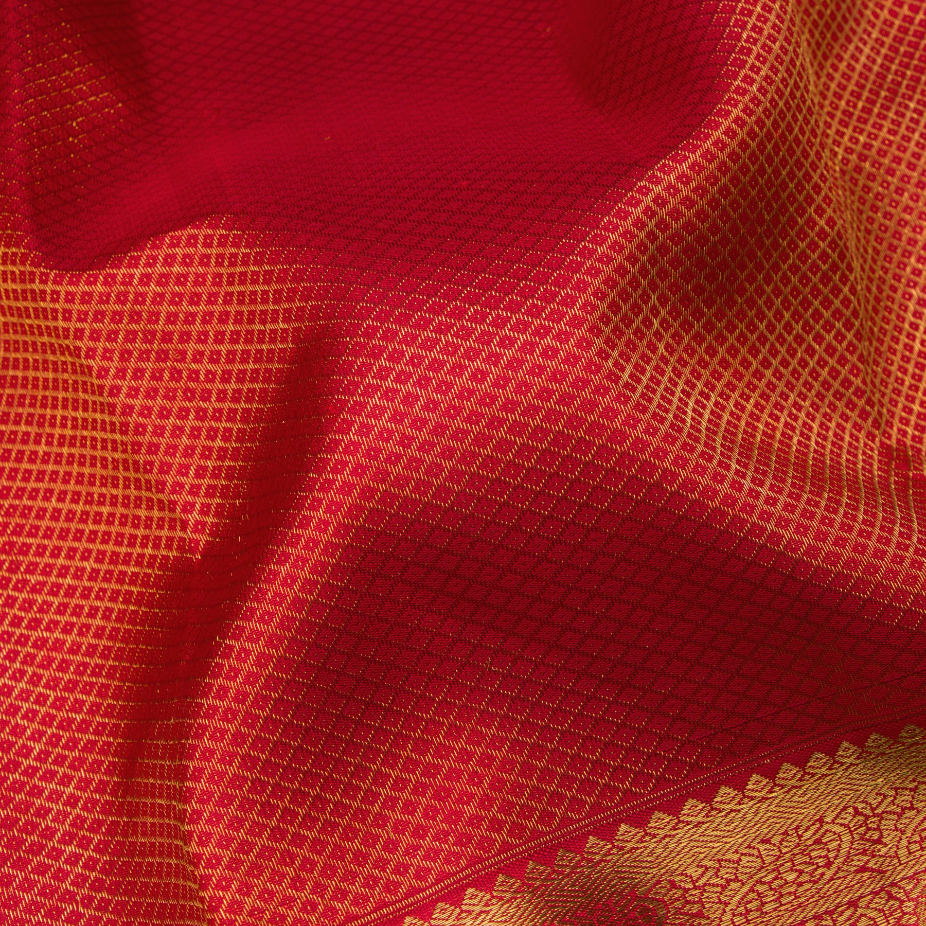 Kanakavalli Kanjivaram Silk Sari 25-110-HS001-02388 - Fabric View