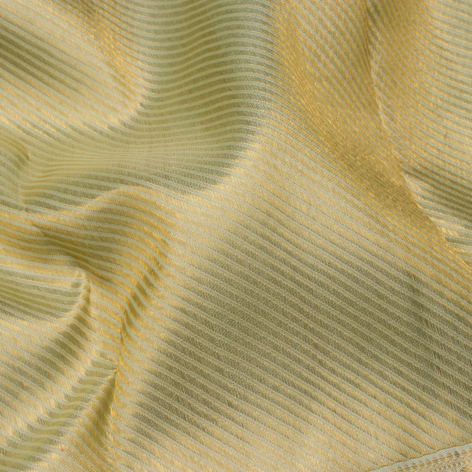 Kanakavalli Kanjivaram Silk Sari 25-110-HS001-02395 - Fabric View