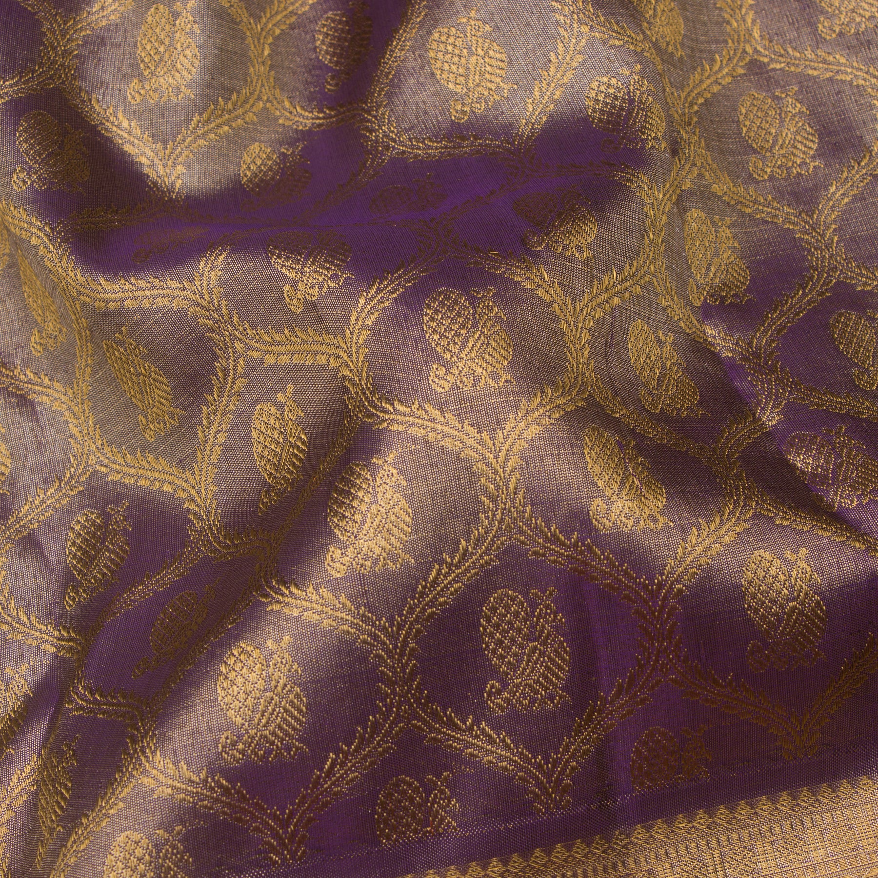 Kanakavalli Kanjivaram Silk Sari 25-110-HS001-02403 - Fabric View