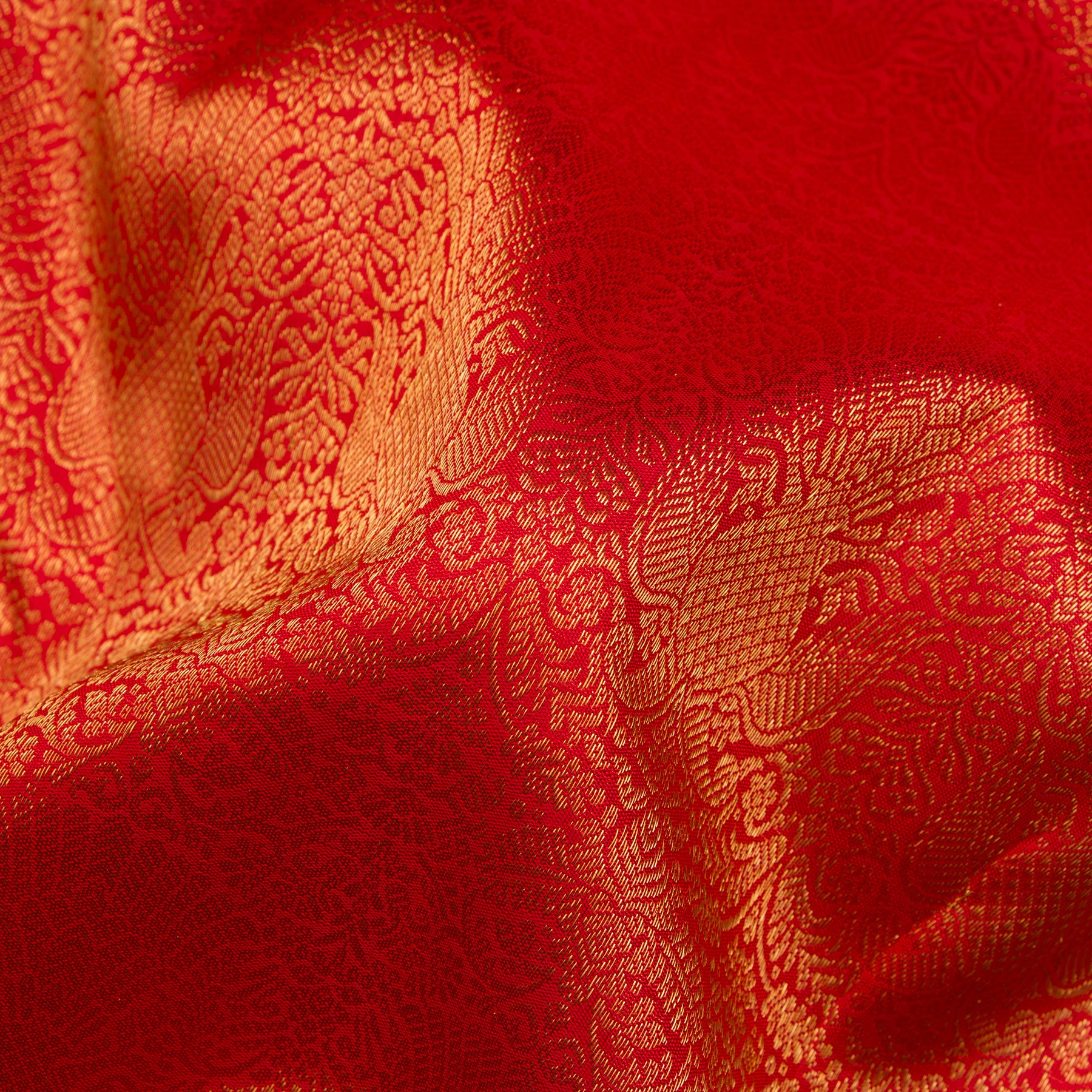 Kanakavalli Kanjivaram Silk Sari 25-110-HS001-02412 - Fabric View