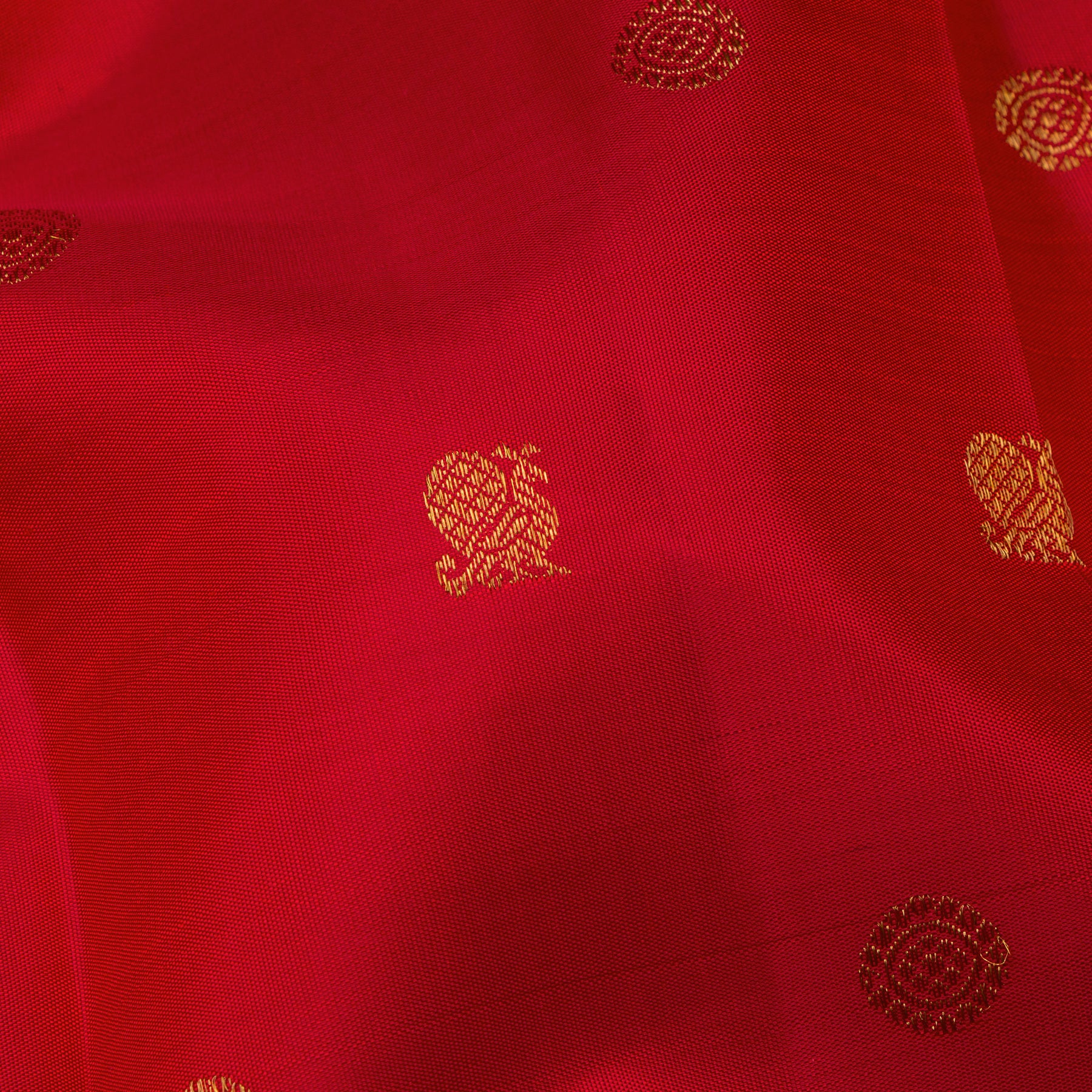 Kanakavalli Kanjivaram Silk Sari 25-110-HS001-02470 - Fabric View