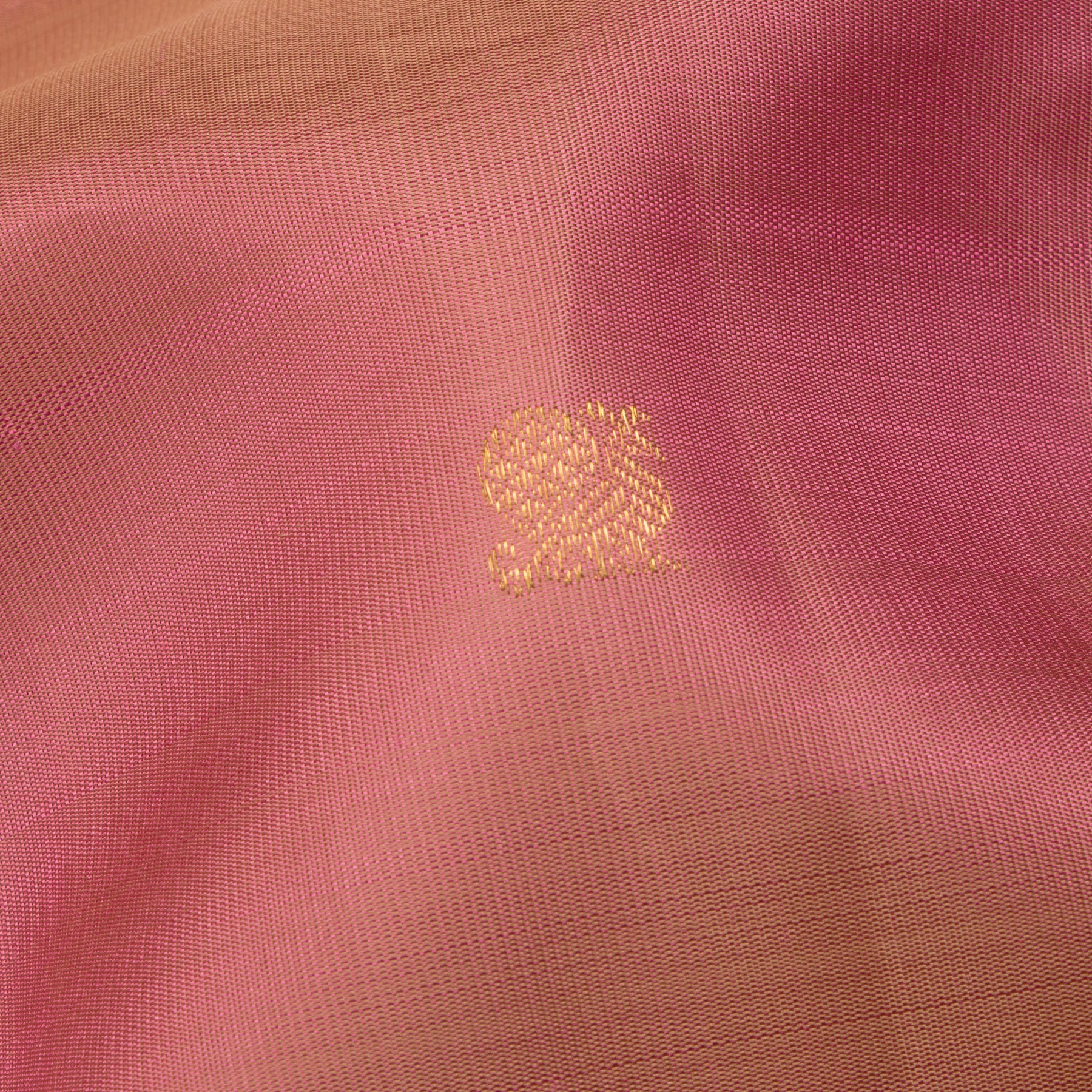 Kanakavalli Kanjivaram Silk Sari 25-110-HS001-03957 - Fabric View 