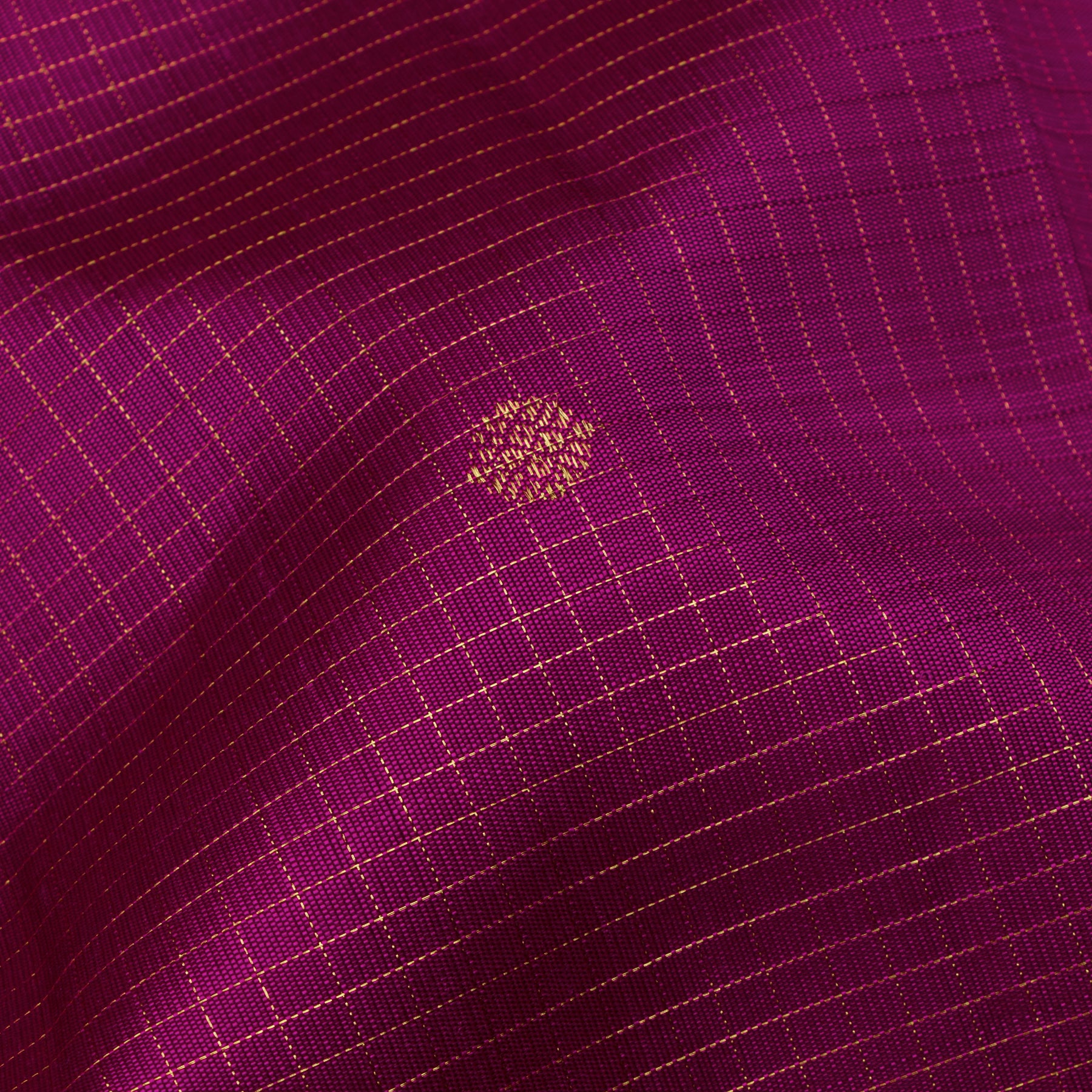 Kanakavalli Kanjivaram Silk Sari 25-110-HS001-04464 - Fabric View