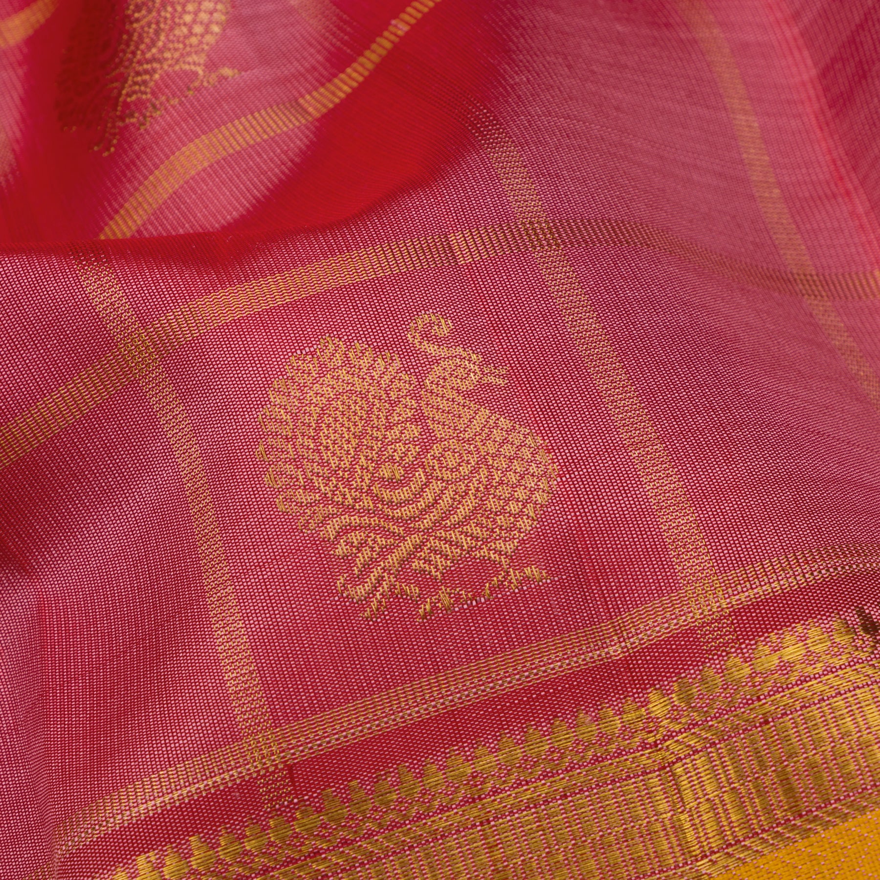 Kanakavalli Kanjivaram Silk Sari 25-110-HS001-04465 - Fabric View