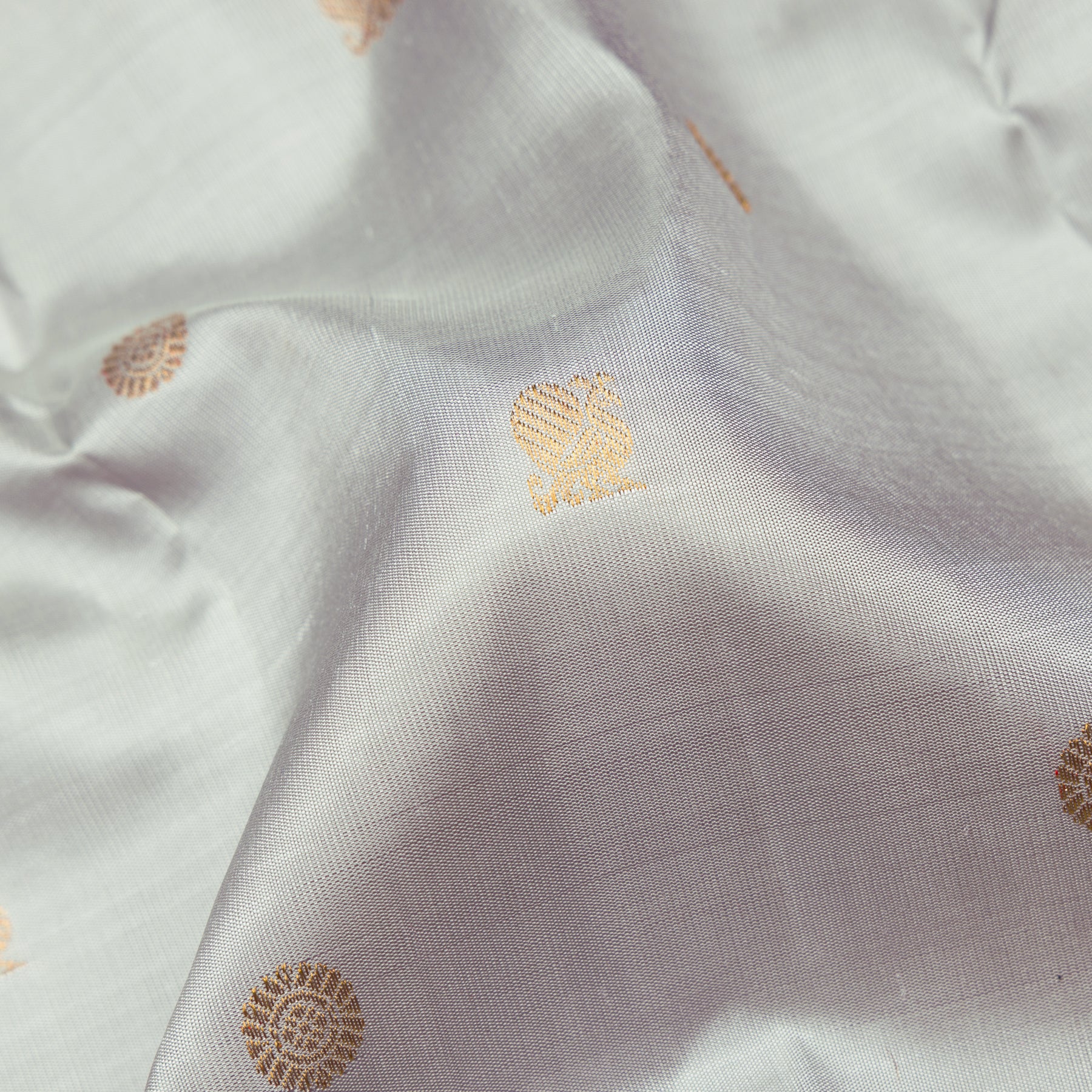 Kanakavalli Kanjivaram Silk Sari 25-110-HS001-06104 - Fabric View
