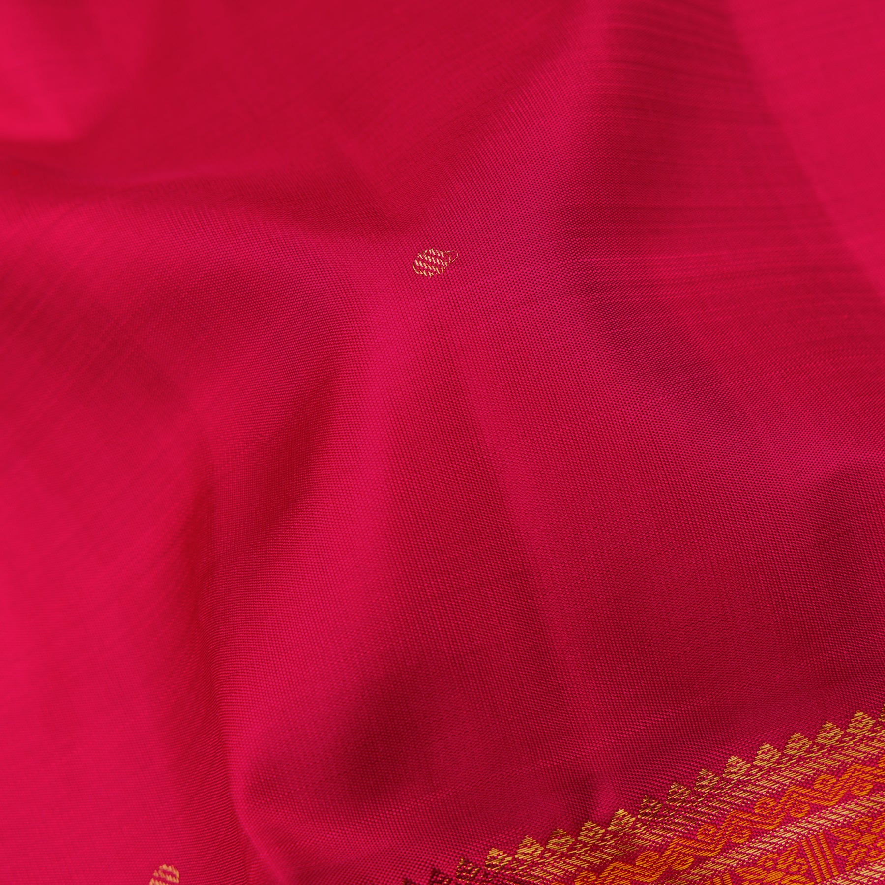 Kanakavalli Kanjivaram Silk Sari 25-110-HS001-06201 - Fabric View