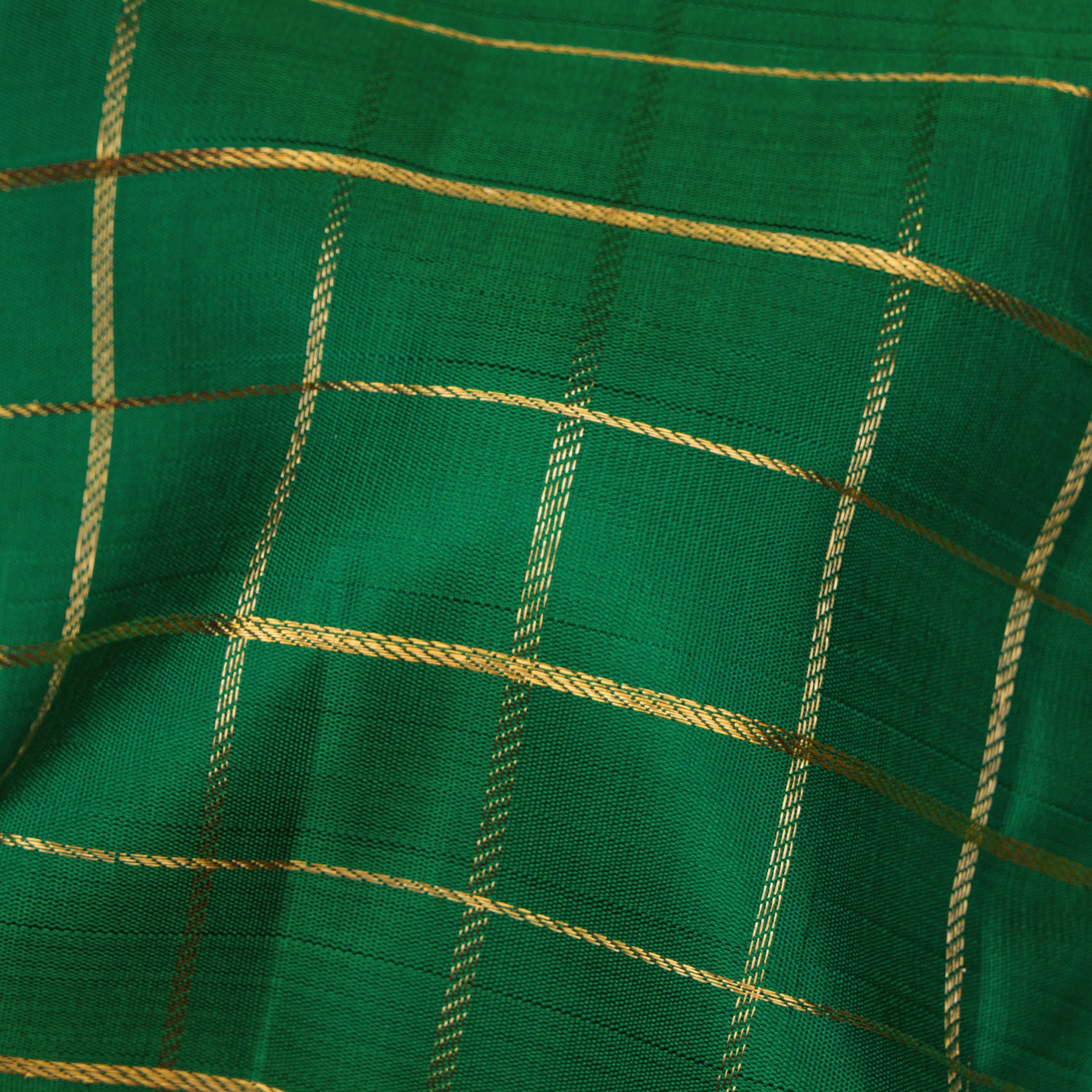 Kanakavalli Kanjivaram Silk Sari 25-110-HS001-08152 - Fabric View