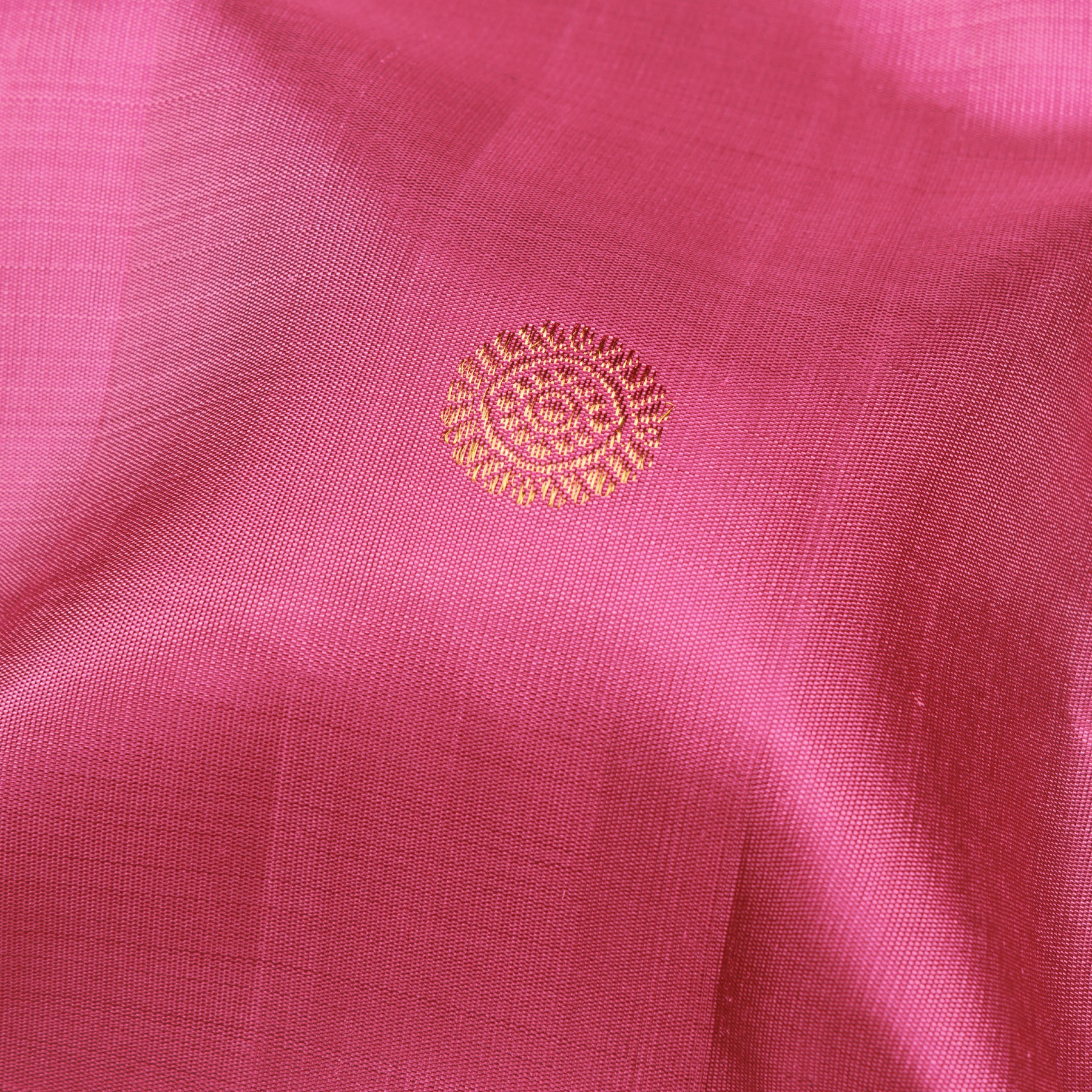 Kanakavalli Kanjivaram Silk Sari 25-110-HS001-08169 - Fabric View