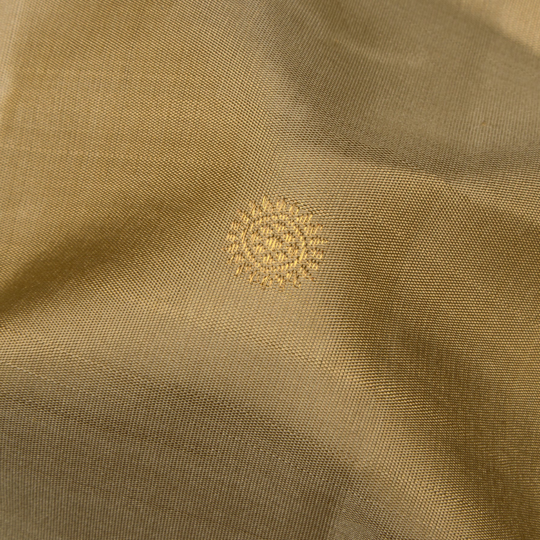Kanakavalli Kanjivaram Silk Sari 25-110-HS001-08634 - Fabric View