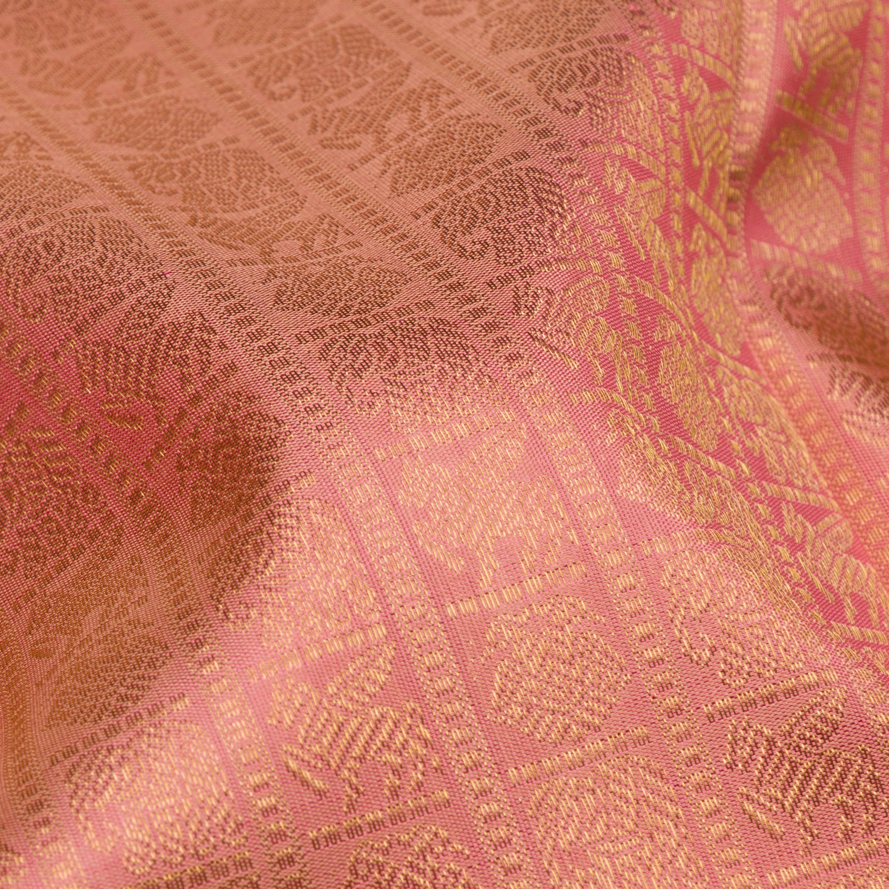 Kanakavalli Kanjivaram Silk Sari 25-110-HS001-09720 - Fabric View