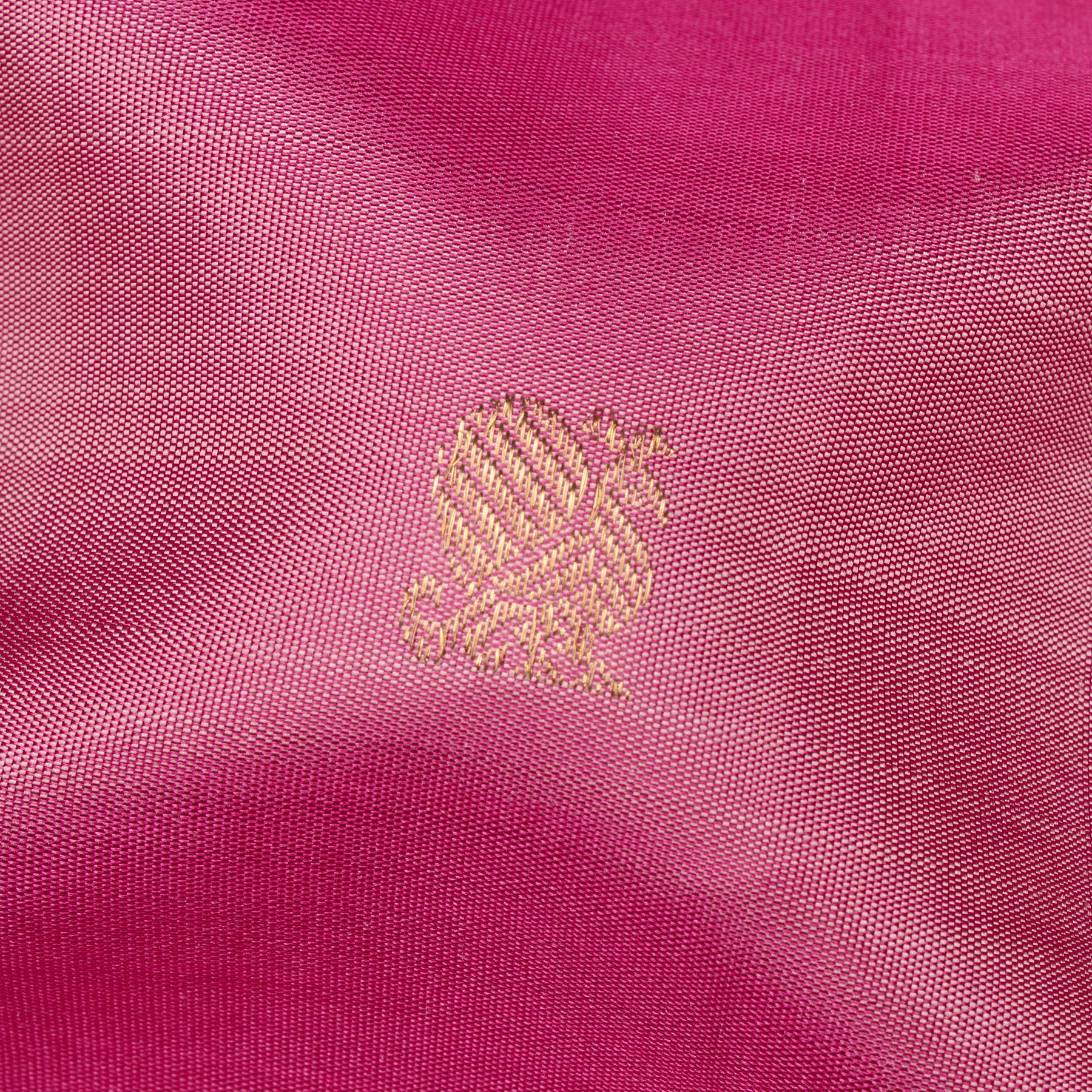 Kanakavalli Kanjivaram Silk Sari 25-110-HS001-10424 - Fabric View