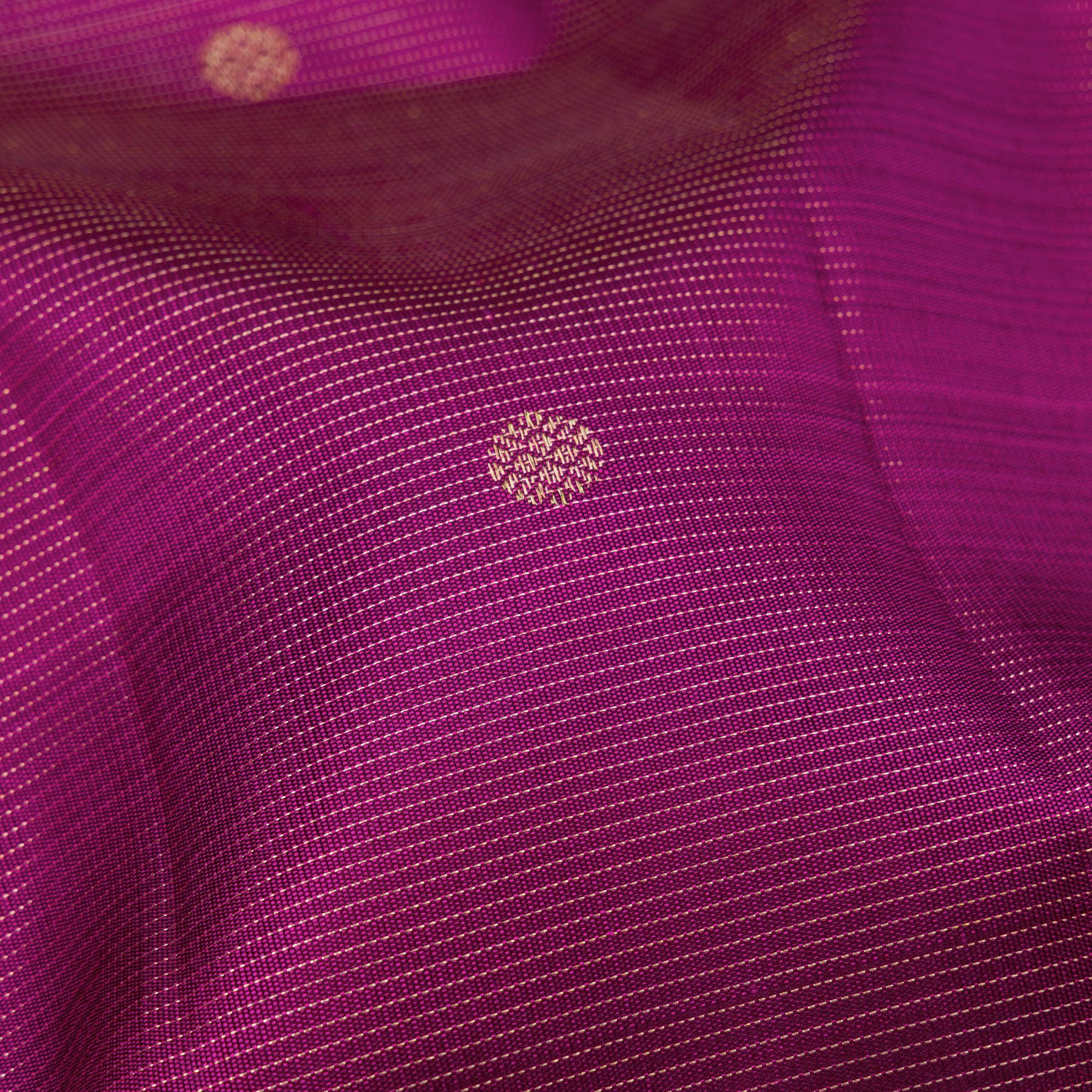 Kanakavalli Kanjivaram Silk Sari 25-110-HS001-10949 - Fabric View
