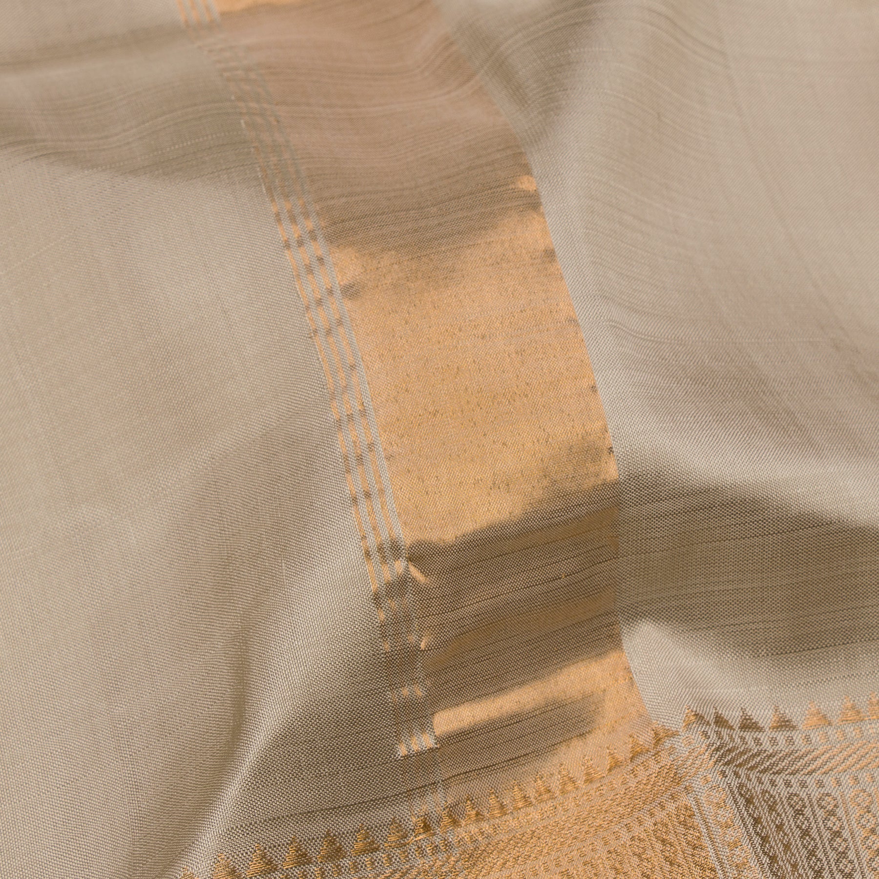 Kanakavalli Silk Angavastram CO-ORD 25-261-AF002-08744 - Fabric View
