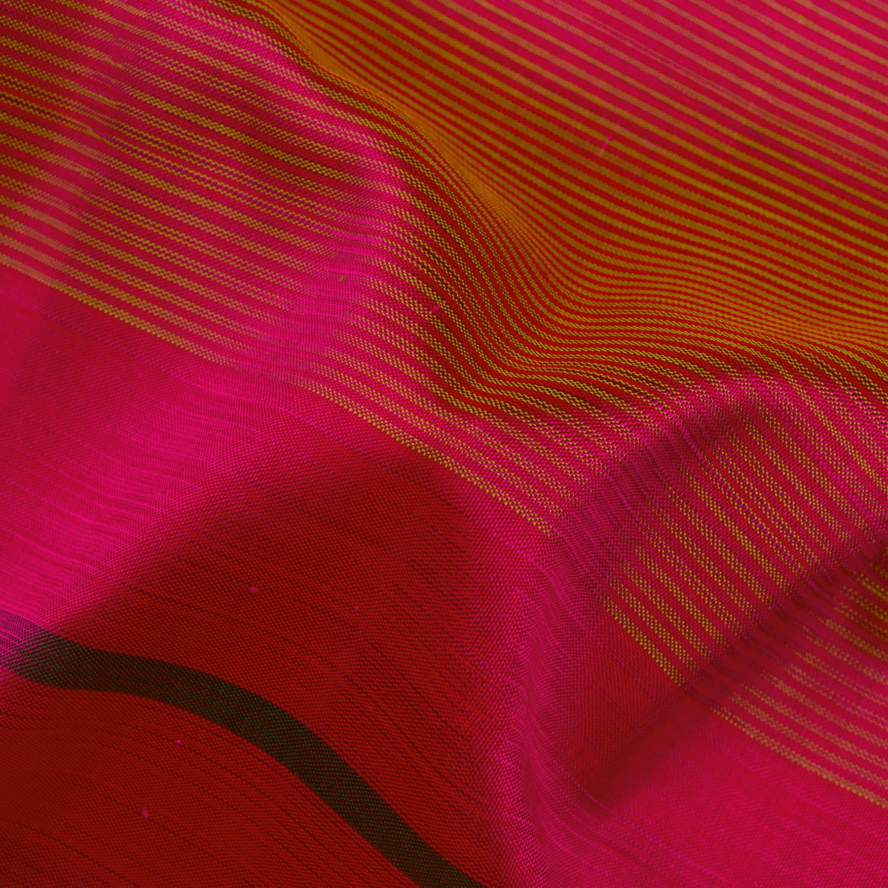Kanakavalli Mangalgiri Silk Sari 25-261-HS002-01808 - Fabric View