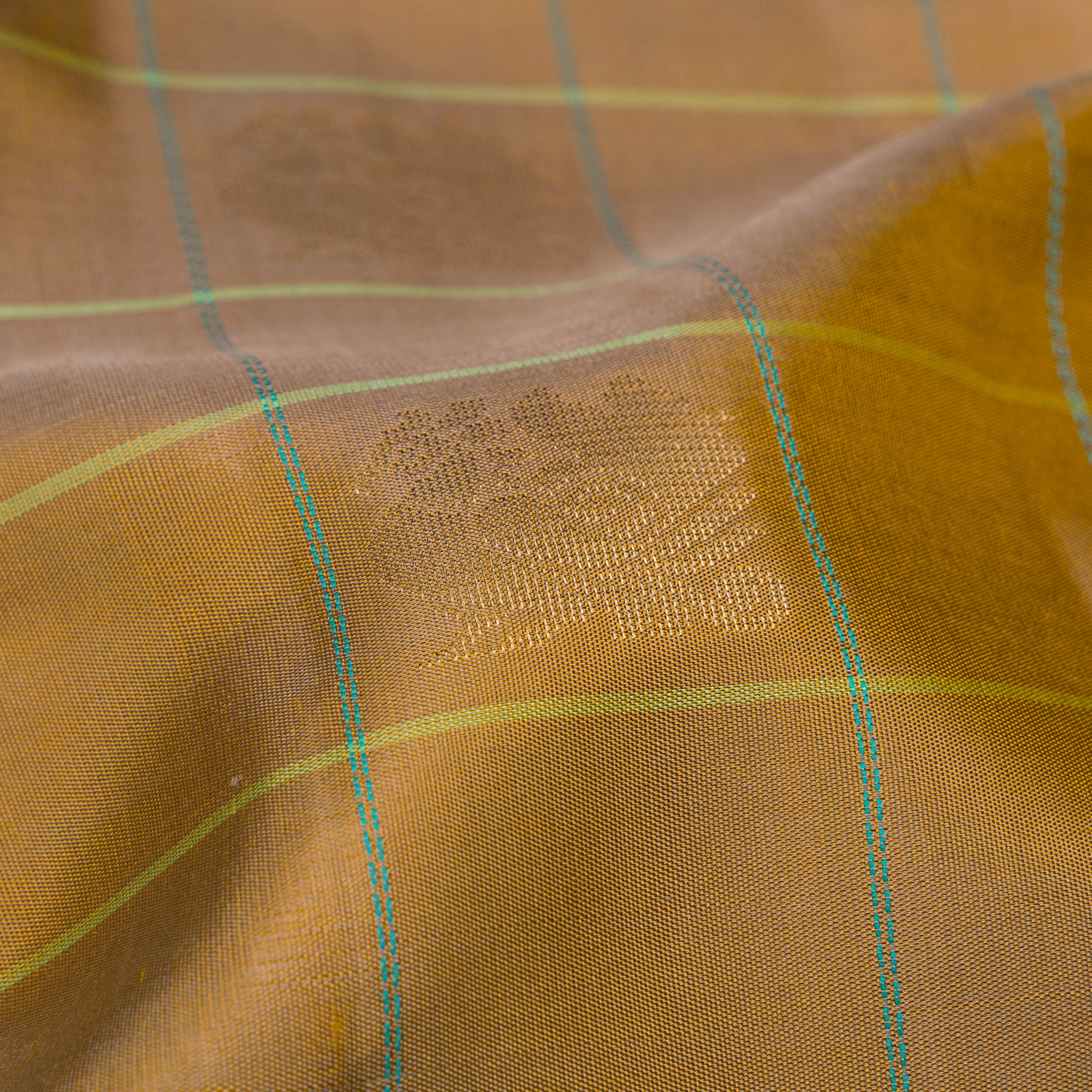 Kanakavalli Soft Silk Sari 25-431-HS001-08850 - Fabric View