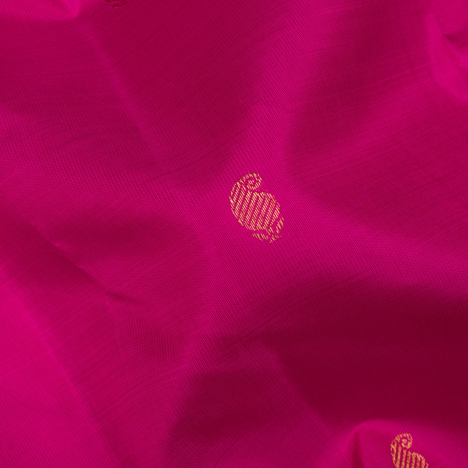 Kanakavalli Kanjivaram Silk Sari 25-595-HS001-00102 - Fabric View