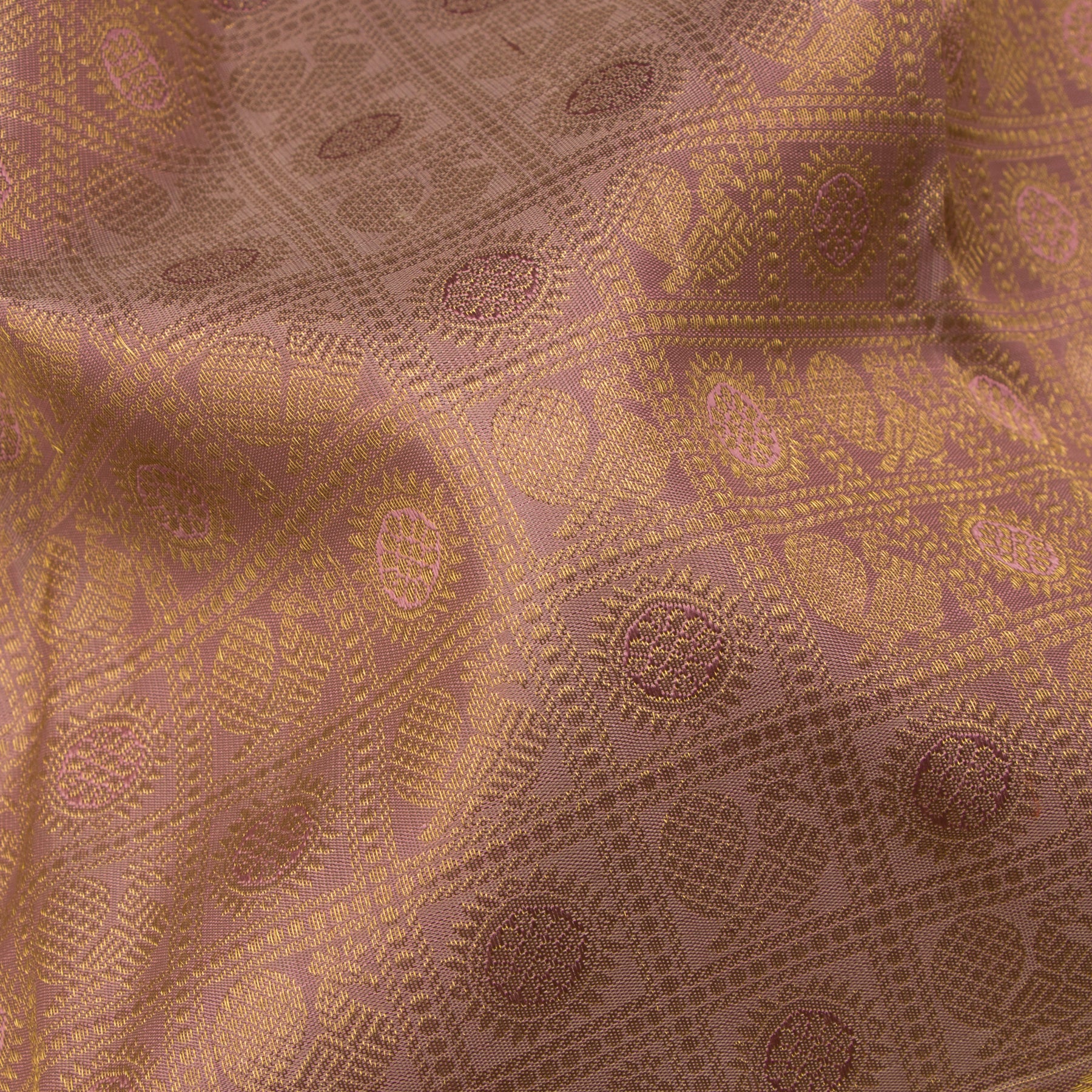 Kanakavalli Kanjivaram Silk Sari 25-595-HS001-00980 - Fabric View