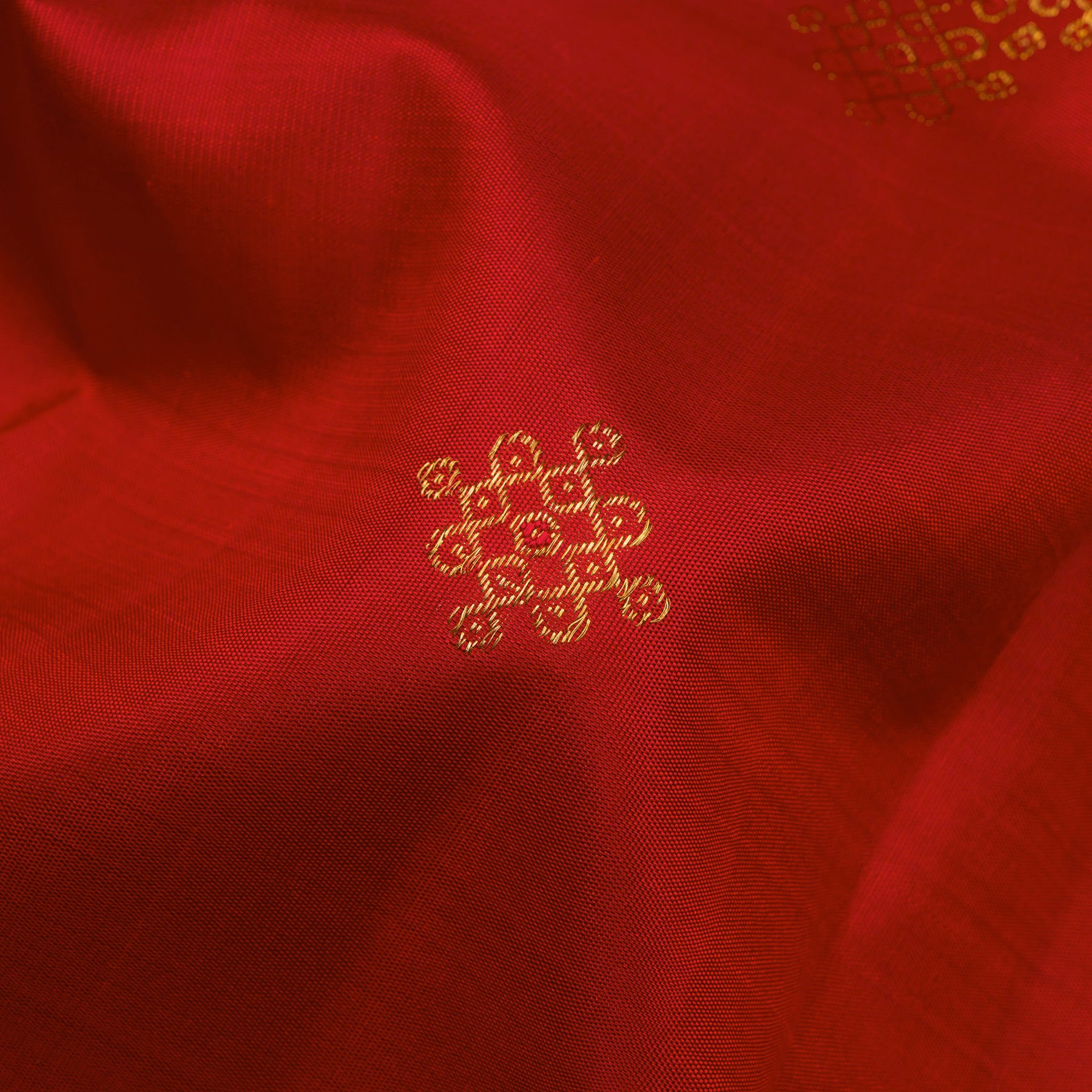 Kanakavalli Kanjivaram Silk Sari 25-595-HS001-02157 - Fabric View